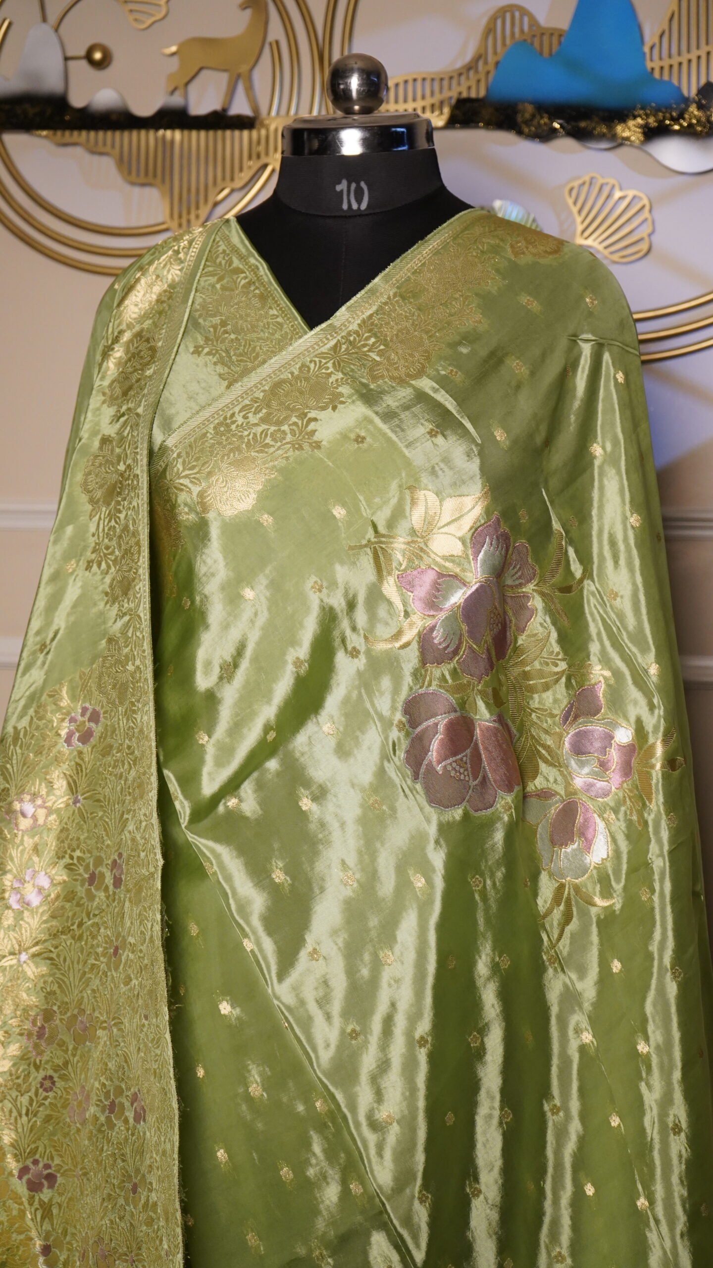 Pastel Green Banarasi Silk Saree with Floral Zari Weaving - Image 3