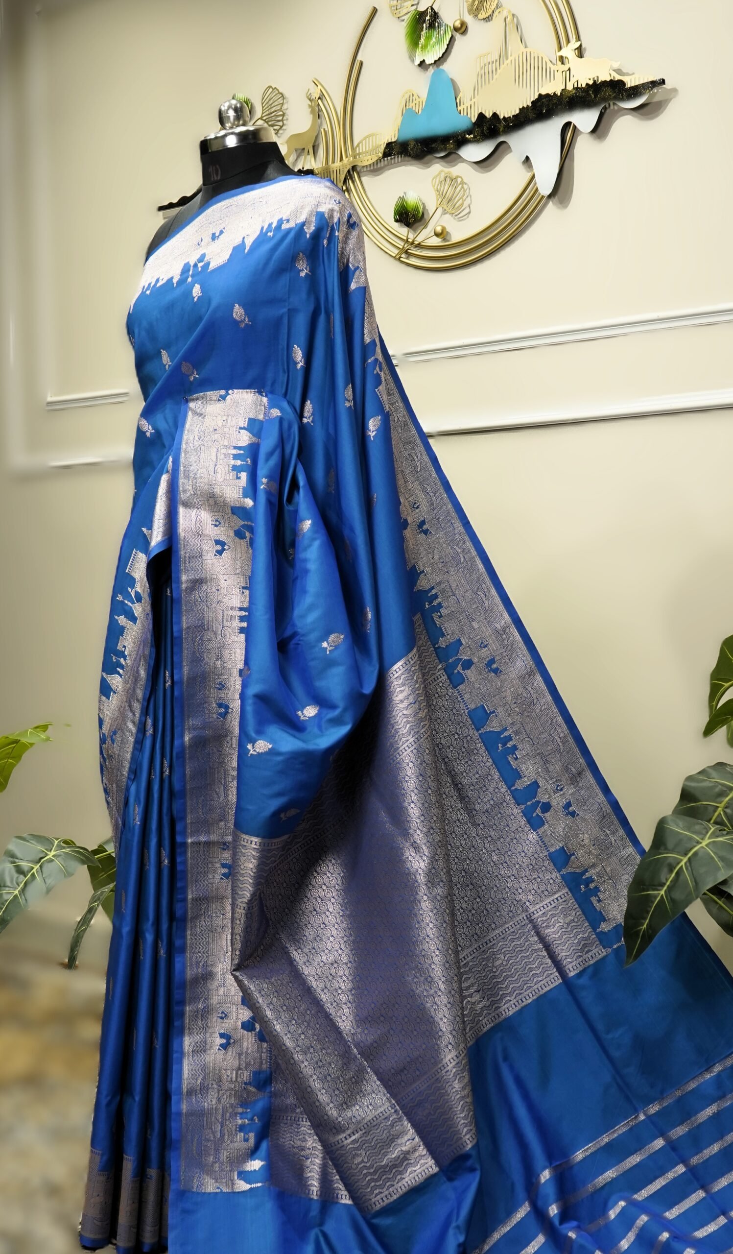 Royal Blue Pure Mushroo Silk Saree with Silver Zari Banarasi Border - Image 5