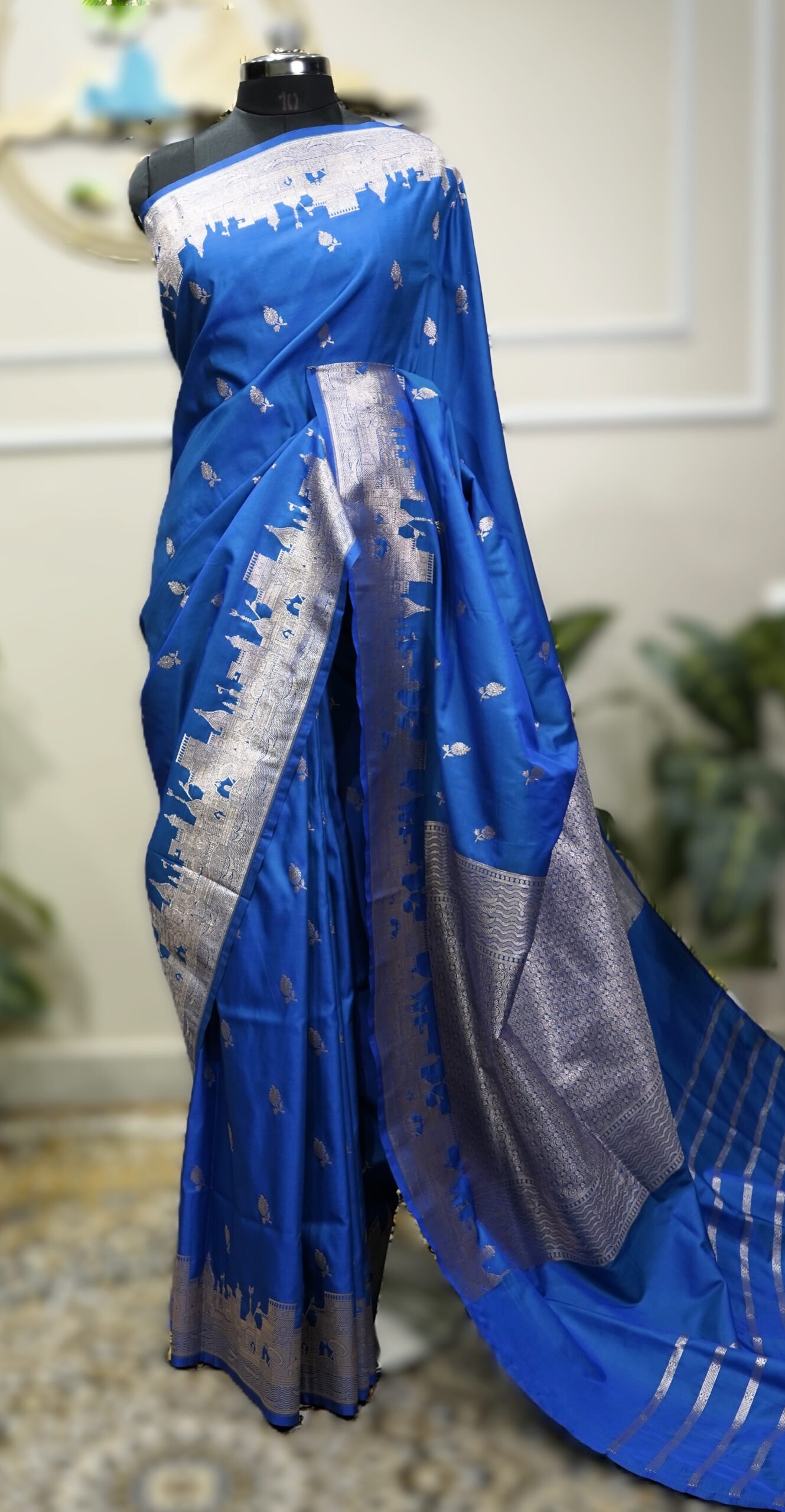 Royal Blue Pure Mushroo Silk Saree with Silver Zari Banarasi Border - Image 2