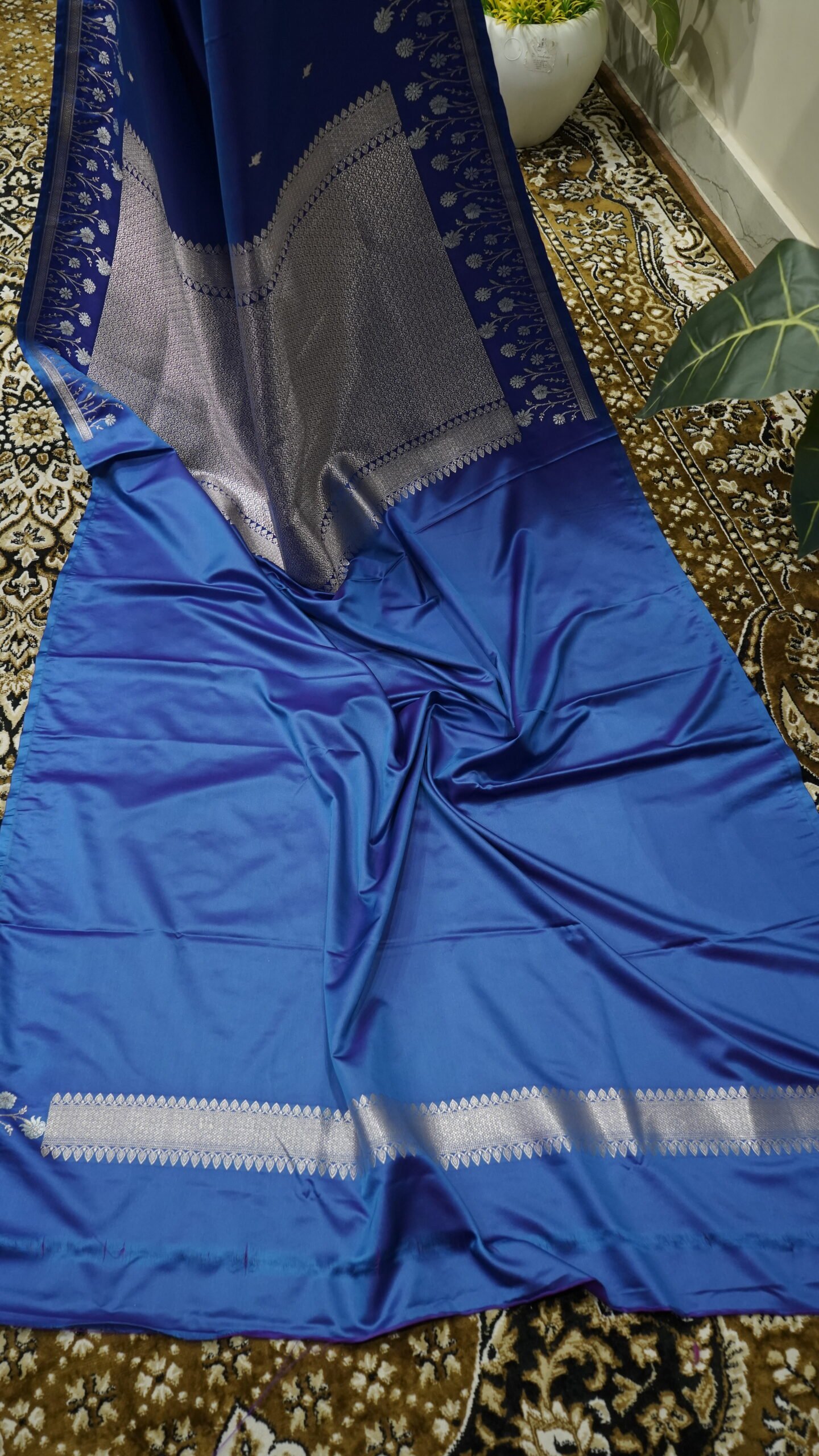 Royal Blue Banarasi Silk Saree with Silver Zari Weaving - Image 6