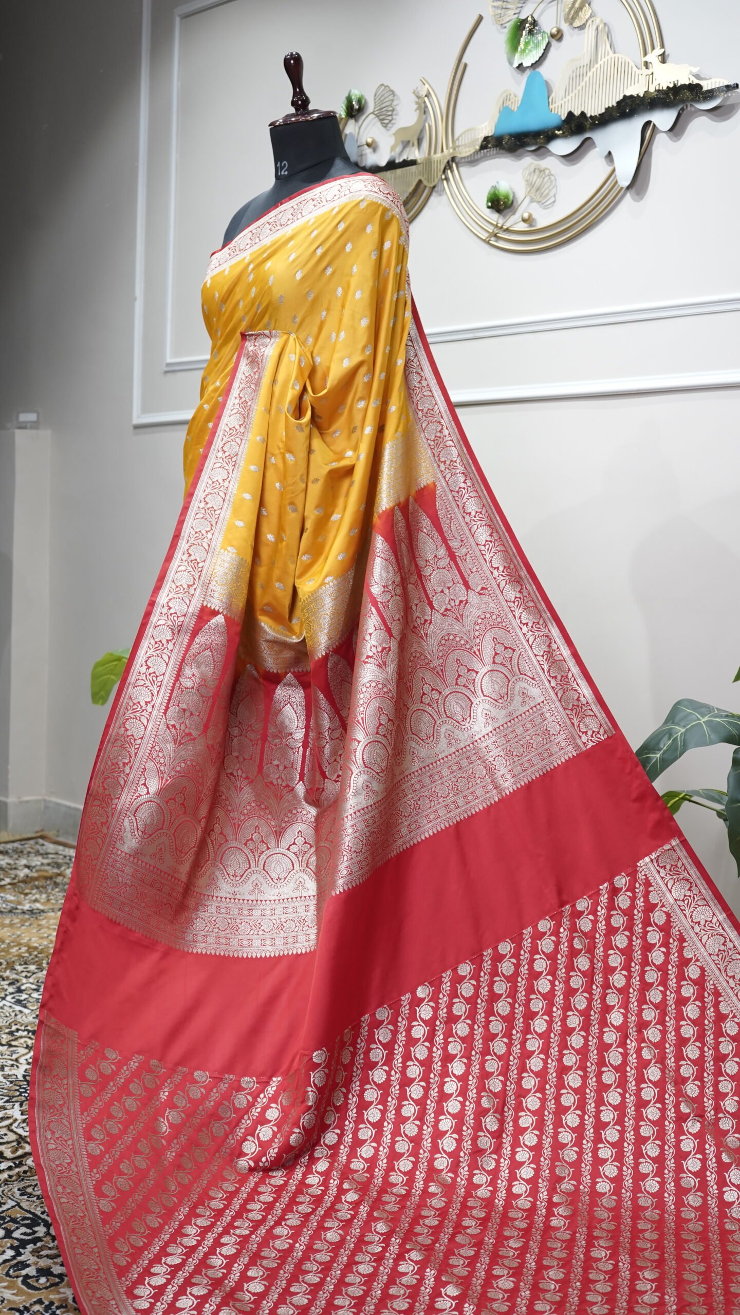 Sunshine Yellow Banarasi Silk Saree with Rani Pink Zari Border - Image 5