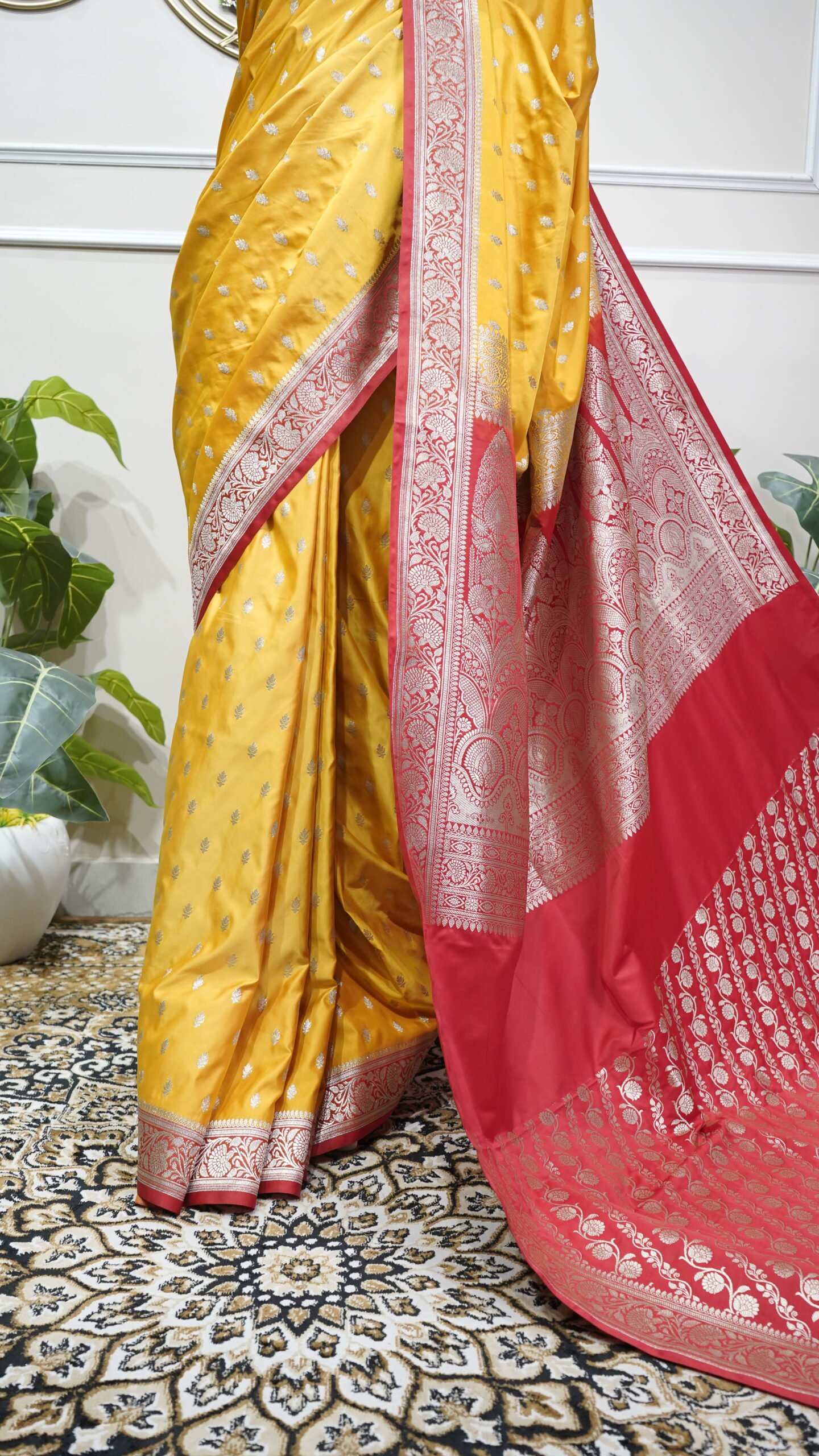 Sunshine Yellow Banarasi Silk Saree with Rani Pink Zari Border - Image 3