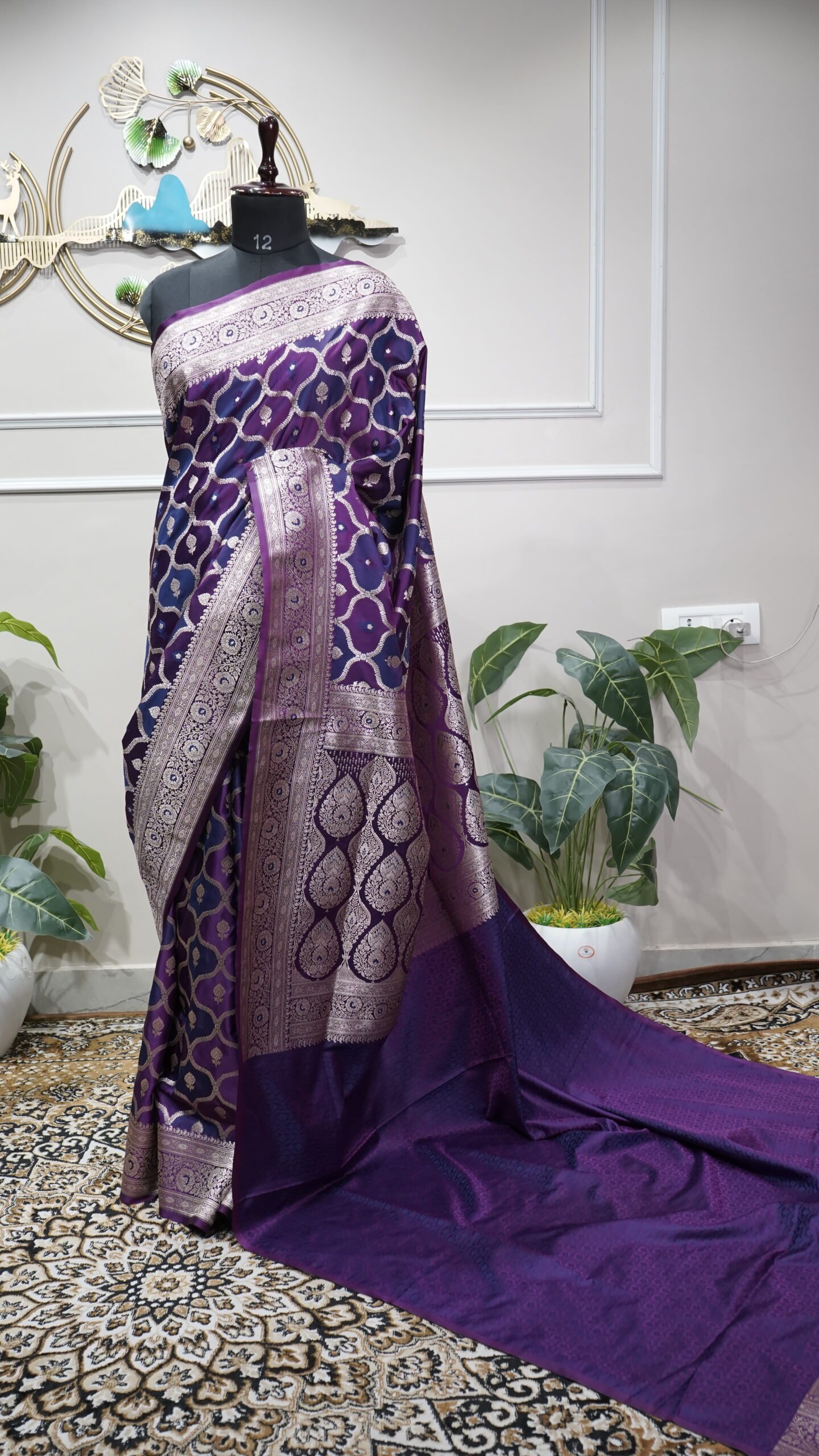Royal Purple Silver Zari Banarasi Silk Saree - Image 2