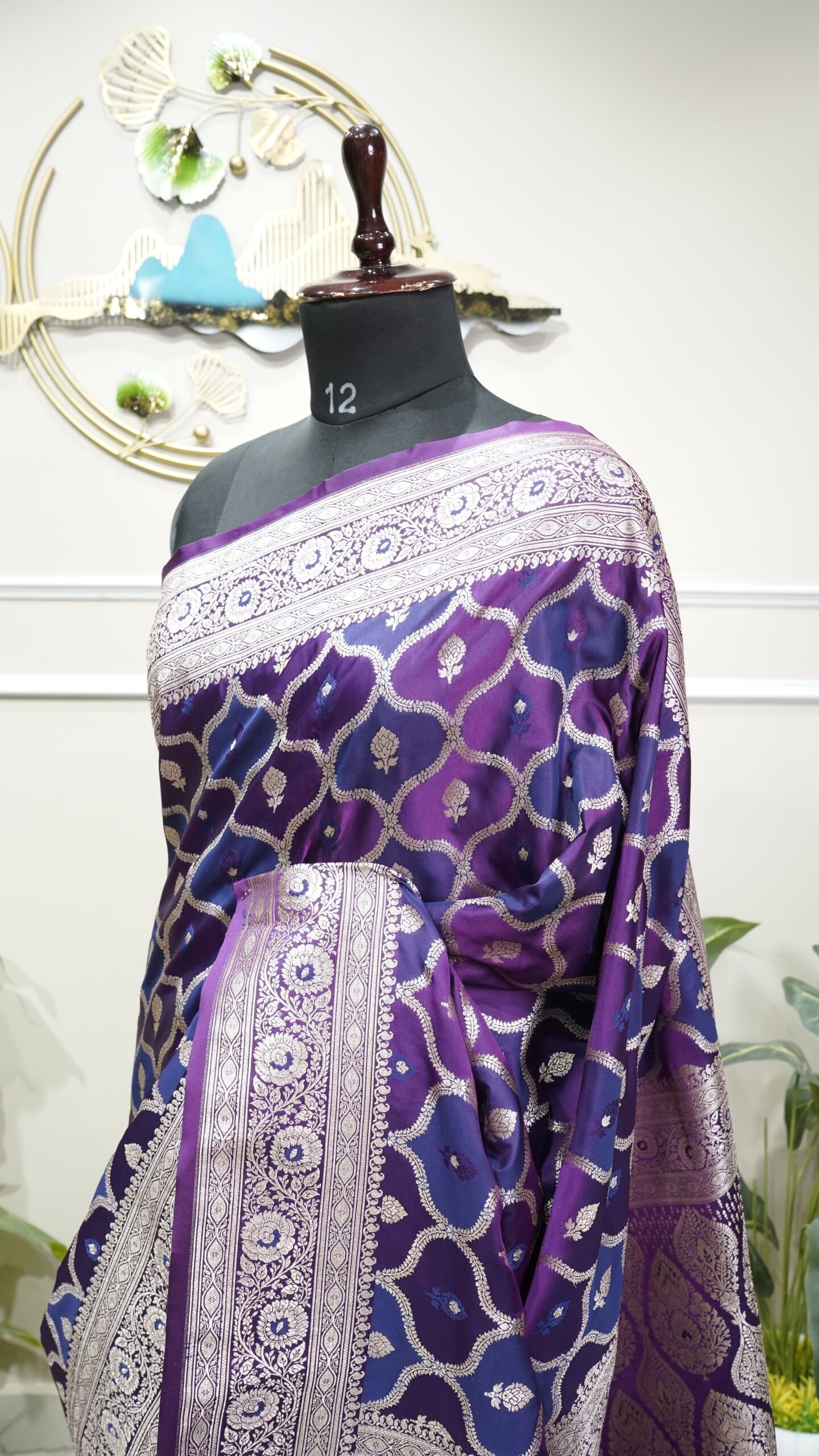 Royal Purple Silver Zari Banarasi Silk Saree - Image 4