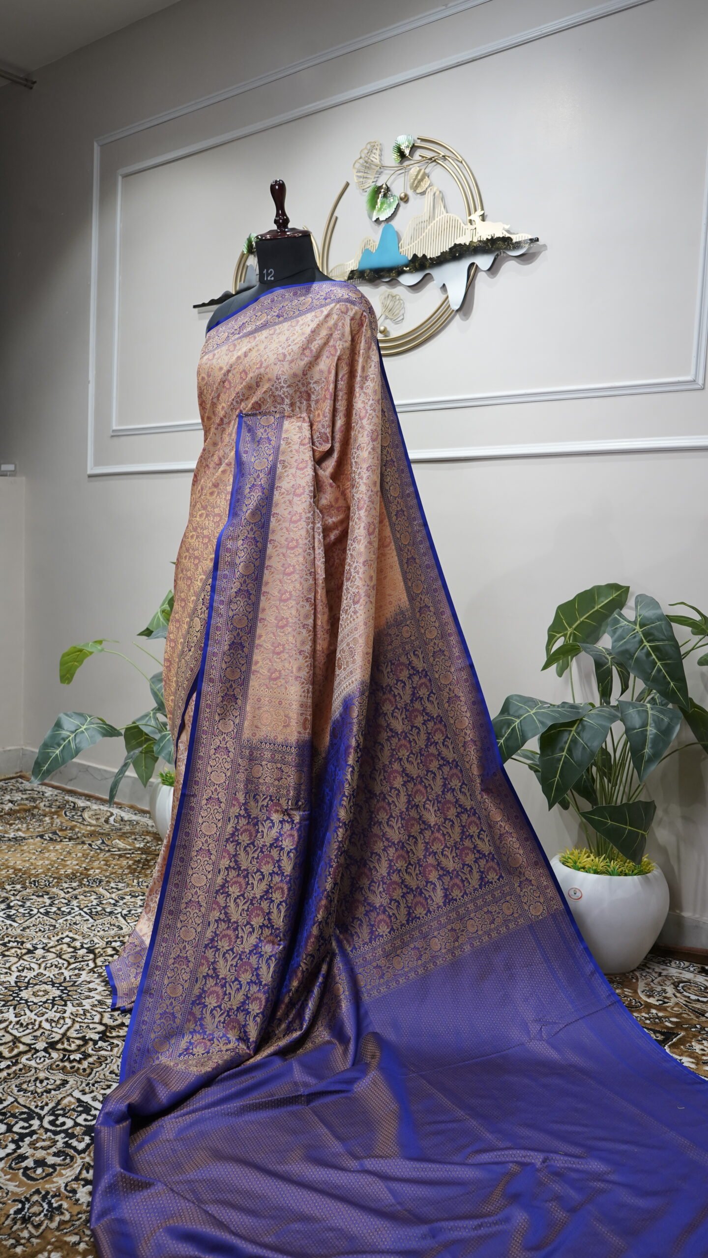 Beige Gold Banarasi Silk Saree with Royal Blue Zari Border - Image 3