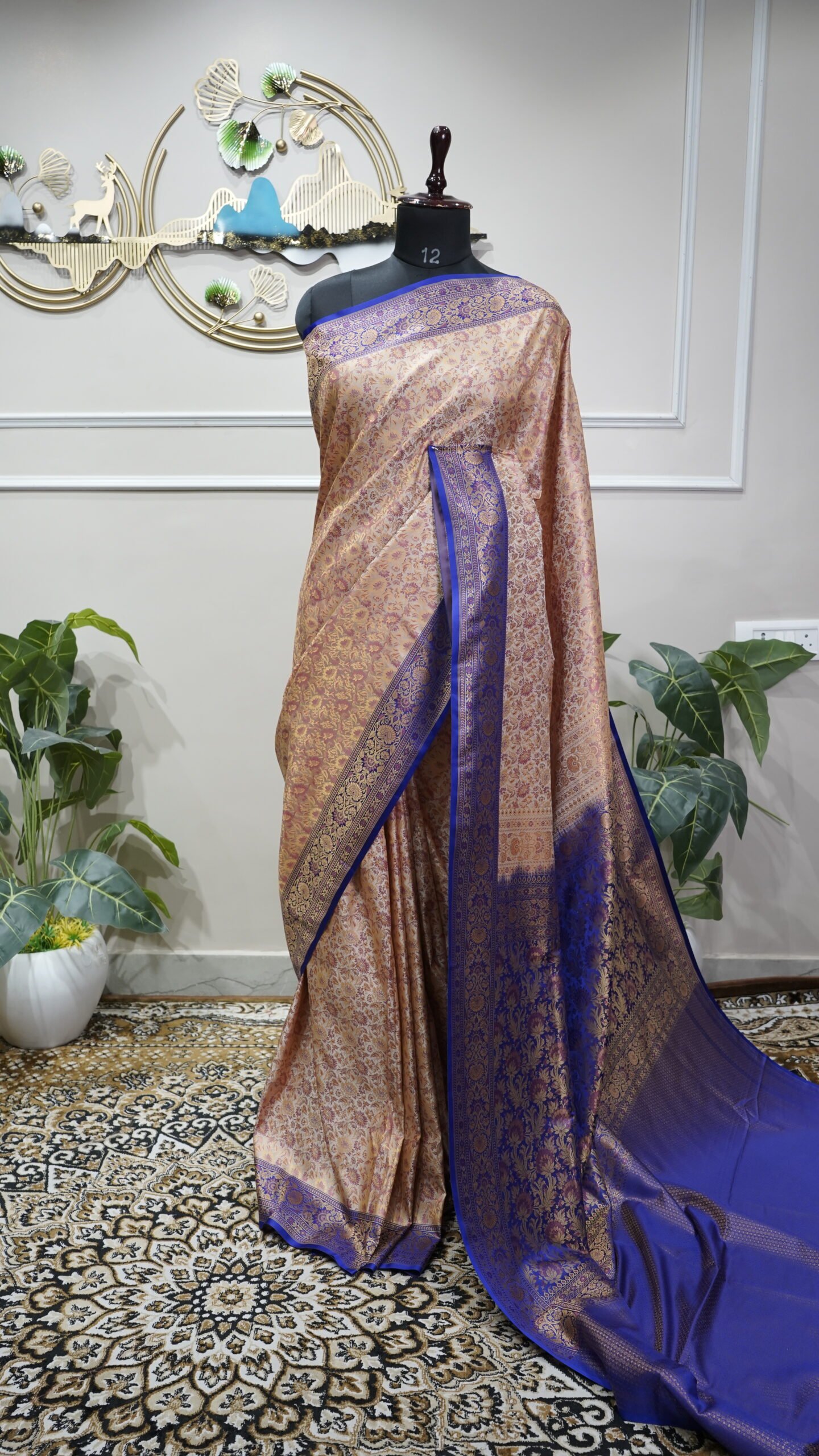 Beige Gold Banarasi Silk Saree with Royal Blue Zari Border - Image 4