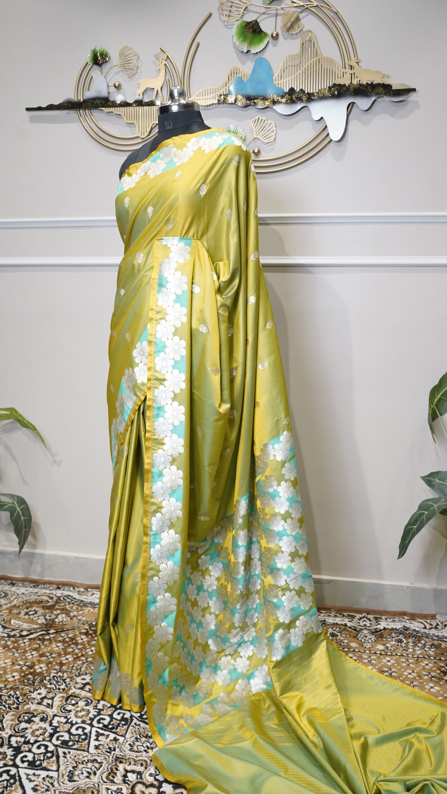 Lime Yellow Banarasi Silk Saree with Floral Silver Zari Weaving - Image 5