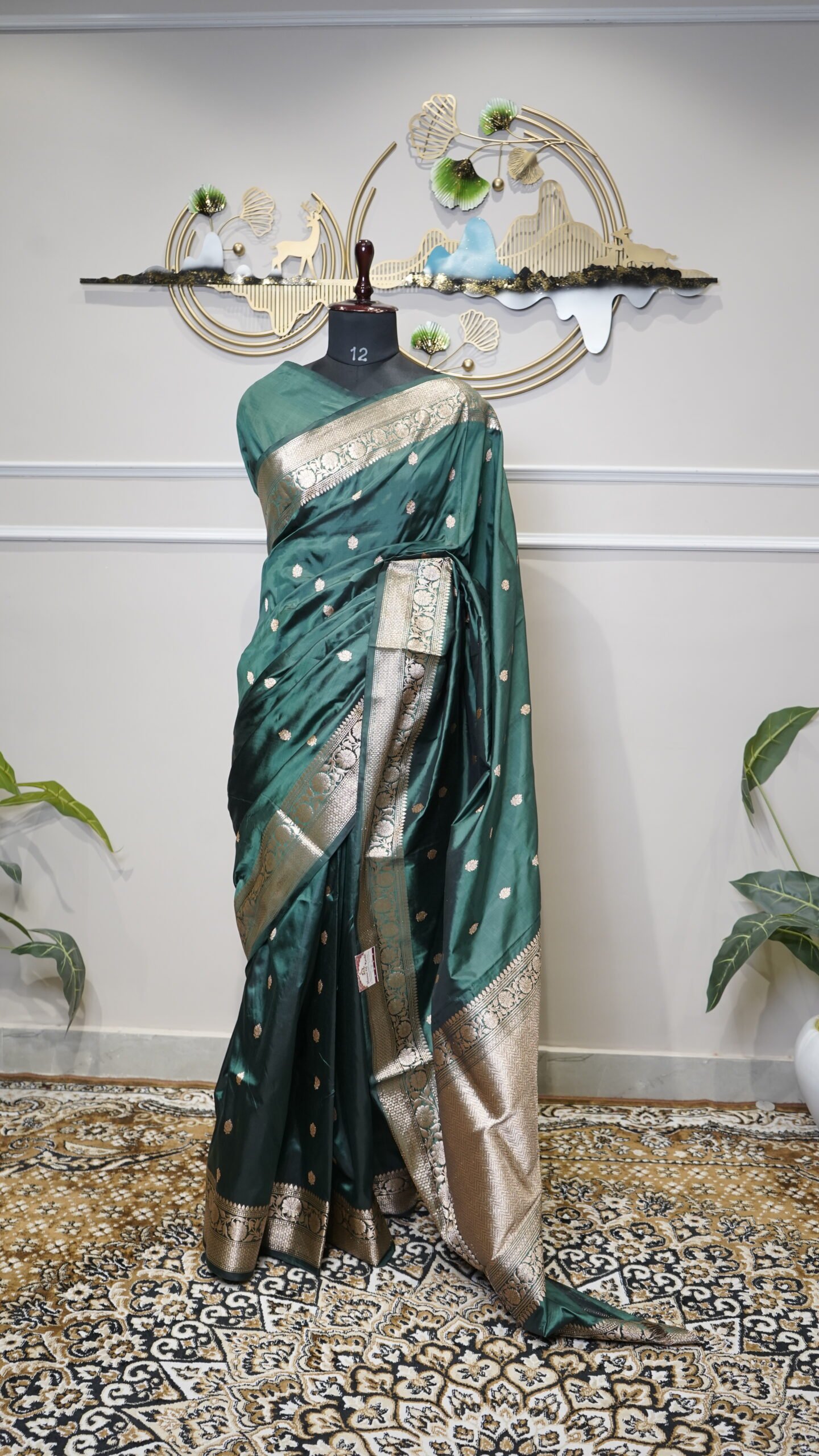 Emerald Green Banarasi Silk Saree with Silver Zari Border - Image 2