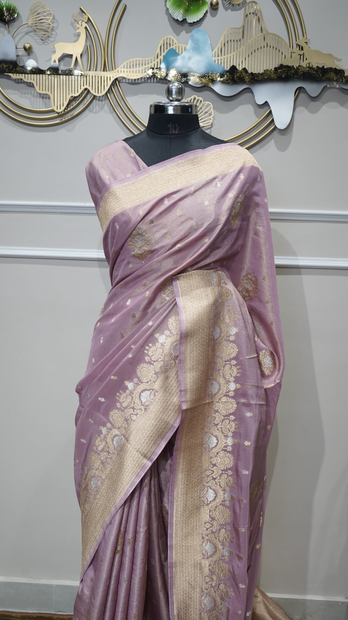 Light Lavender Pure Banarasi Silk Saree with Rich Gold Zari Weaving - Image 5