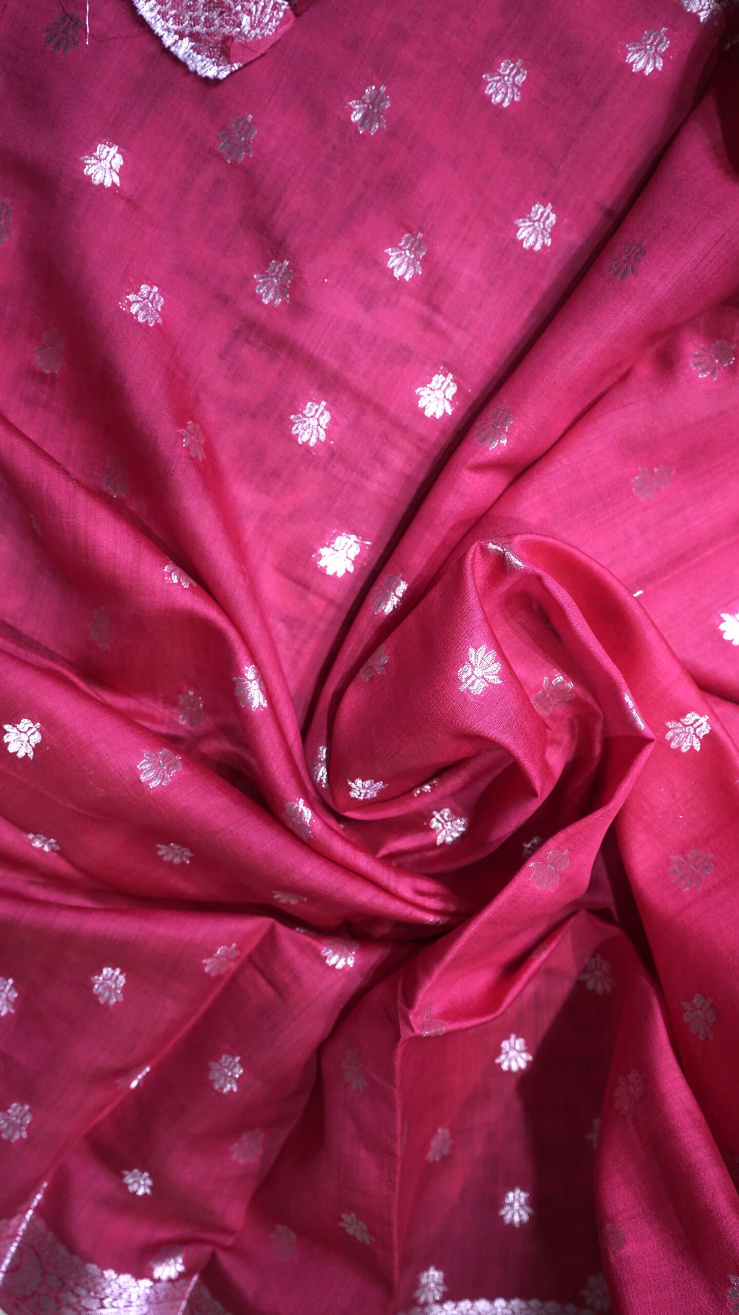 Rani Pink Pure Banarasi Silk Saree - Image 5