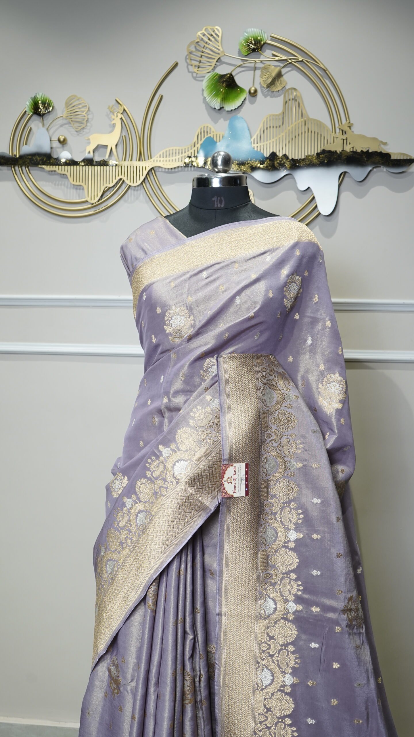 Lavender Mist Banarasi Silk Saree with Gold Zari Border - Image 3