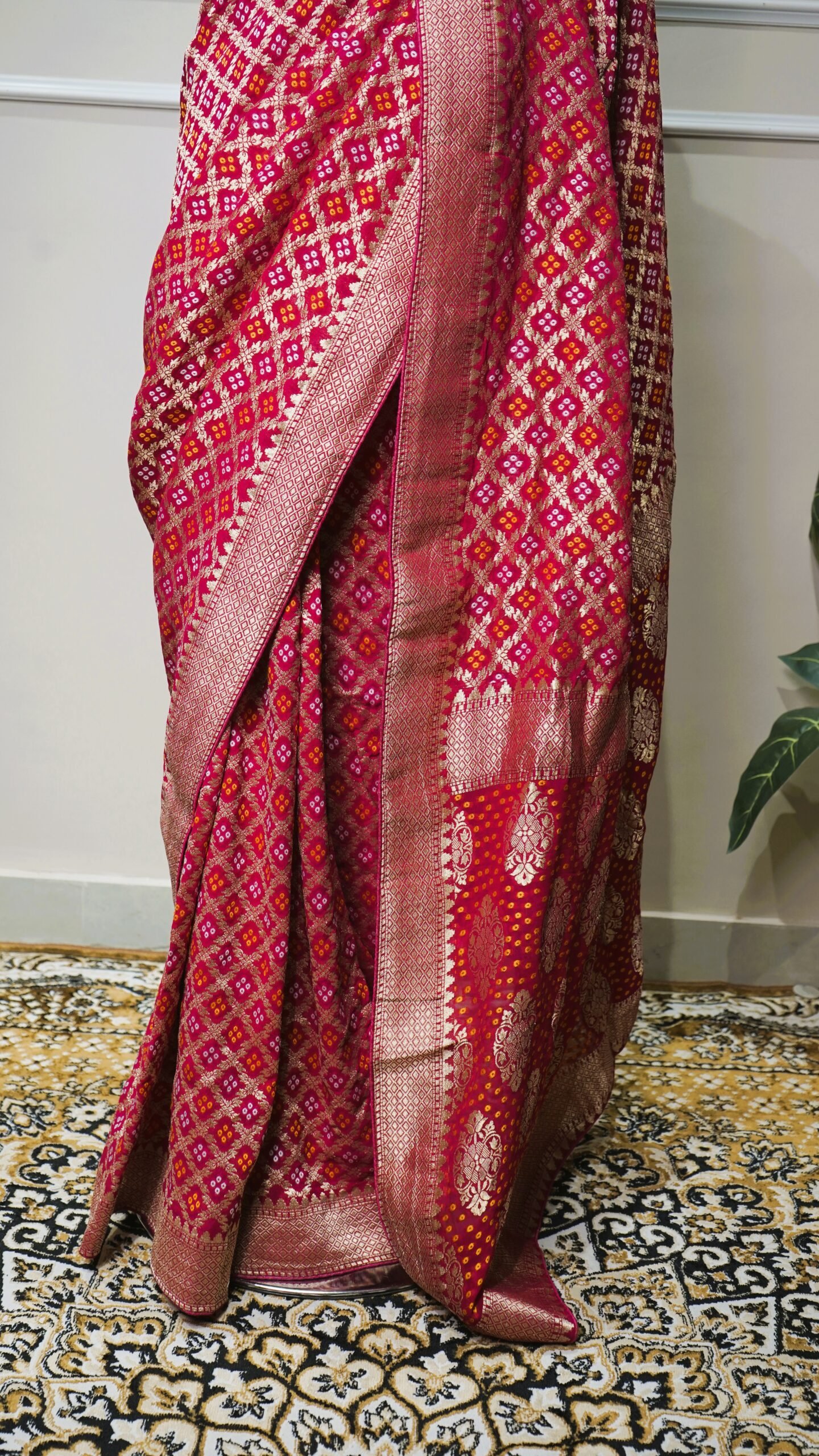 Rani Pink Bandhani Banarasi Silk Saree - Image 6