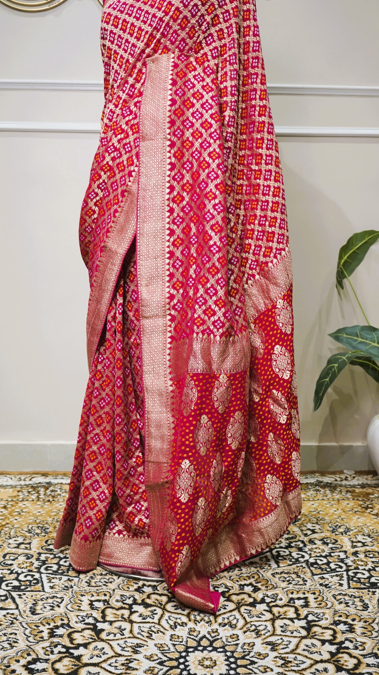 Rani Pink Bandhani Banarasi Silk Saree - Image 3