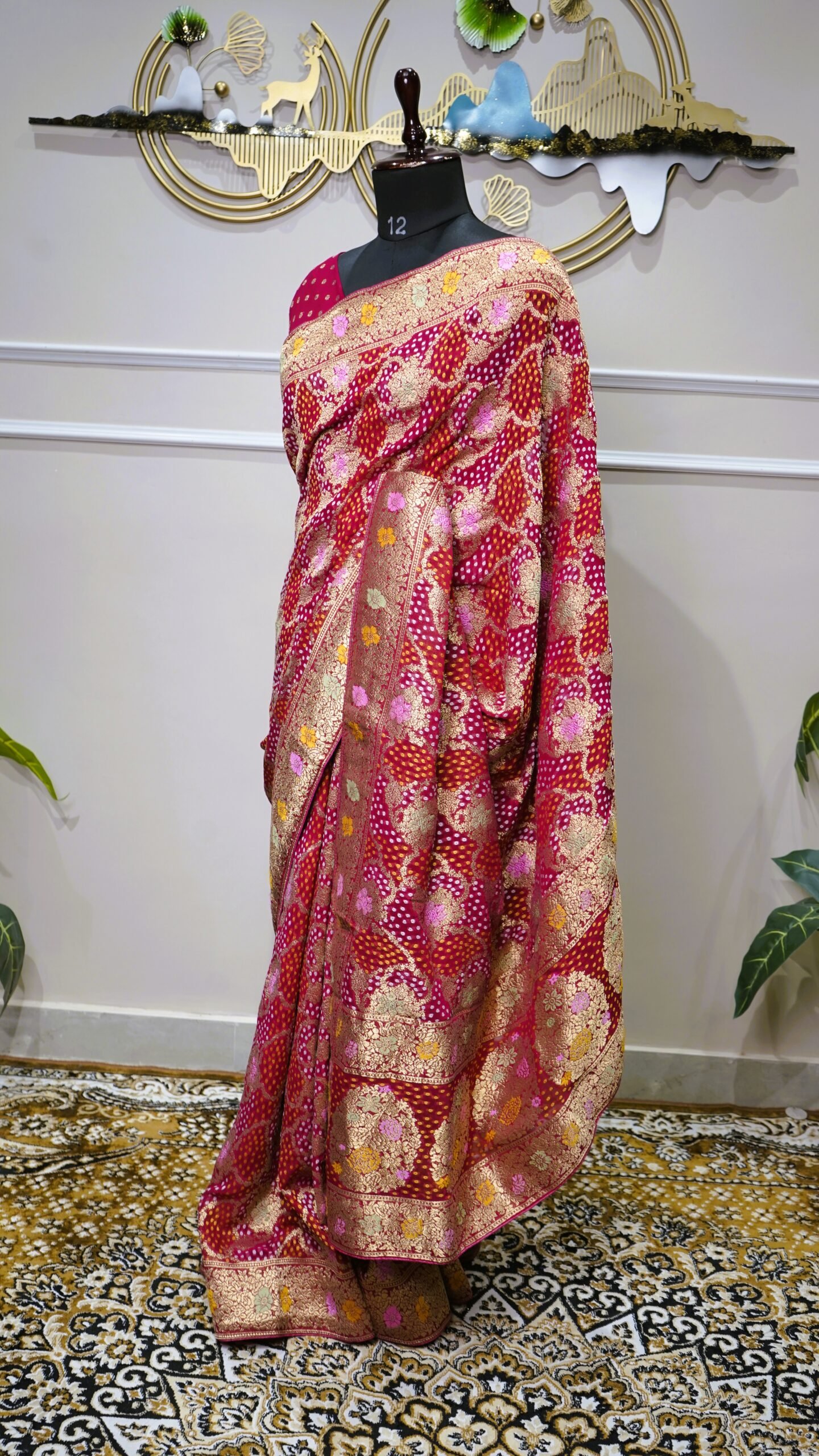 Rani Pink Bandhani Banarasi Saree - Image 3