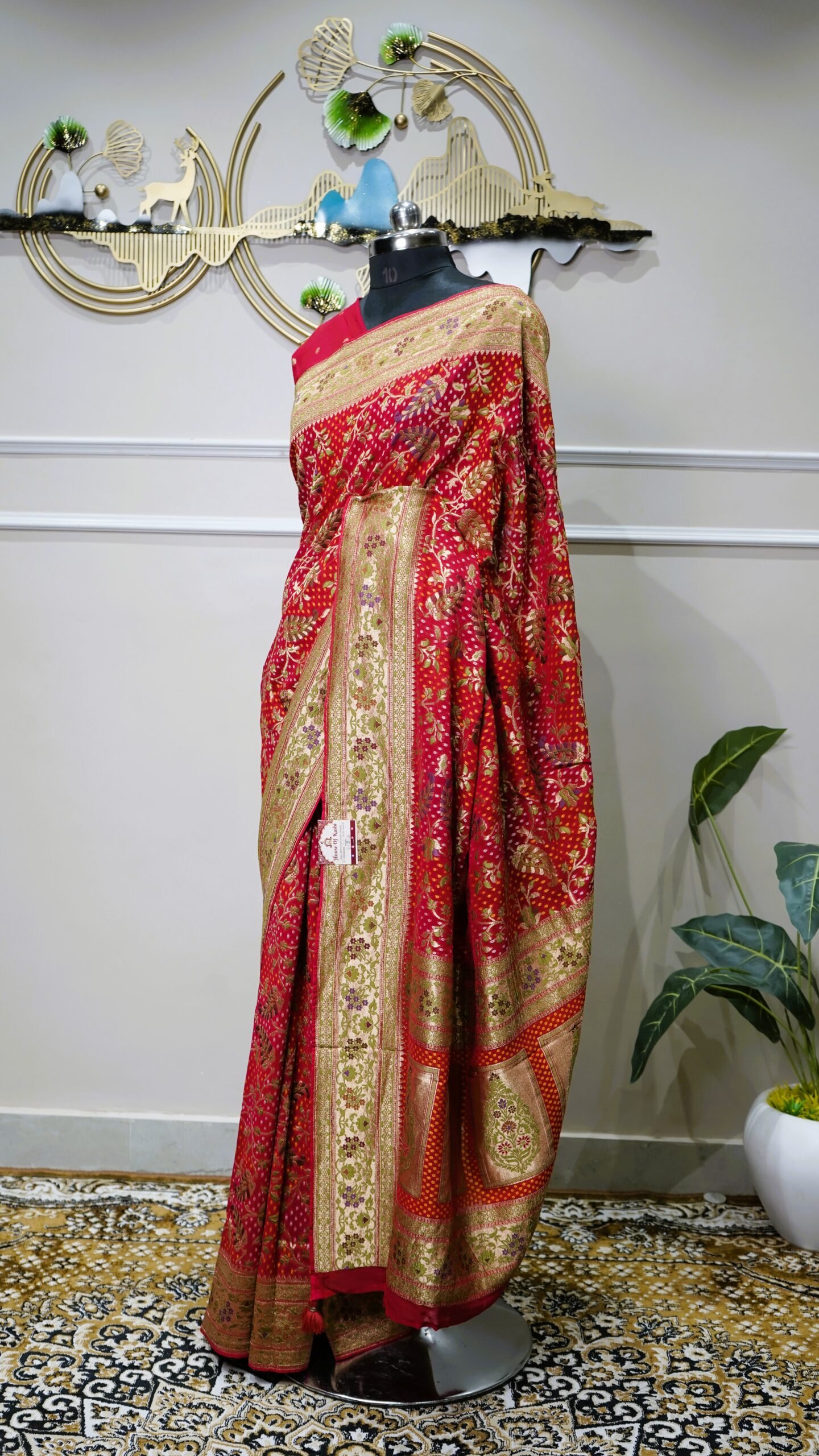 Rani Pink Meenakari Bandhani Banarasi Saree - Image 5