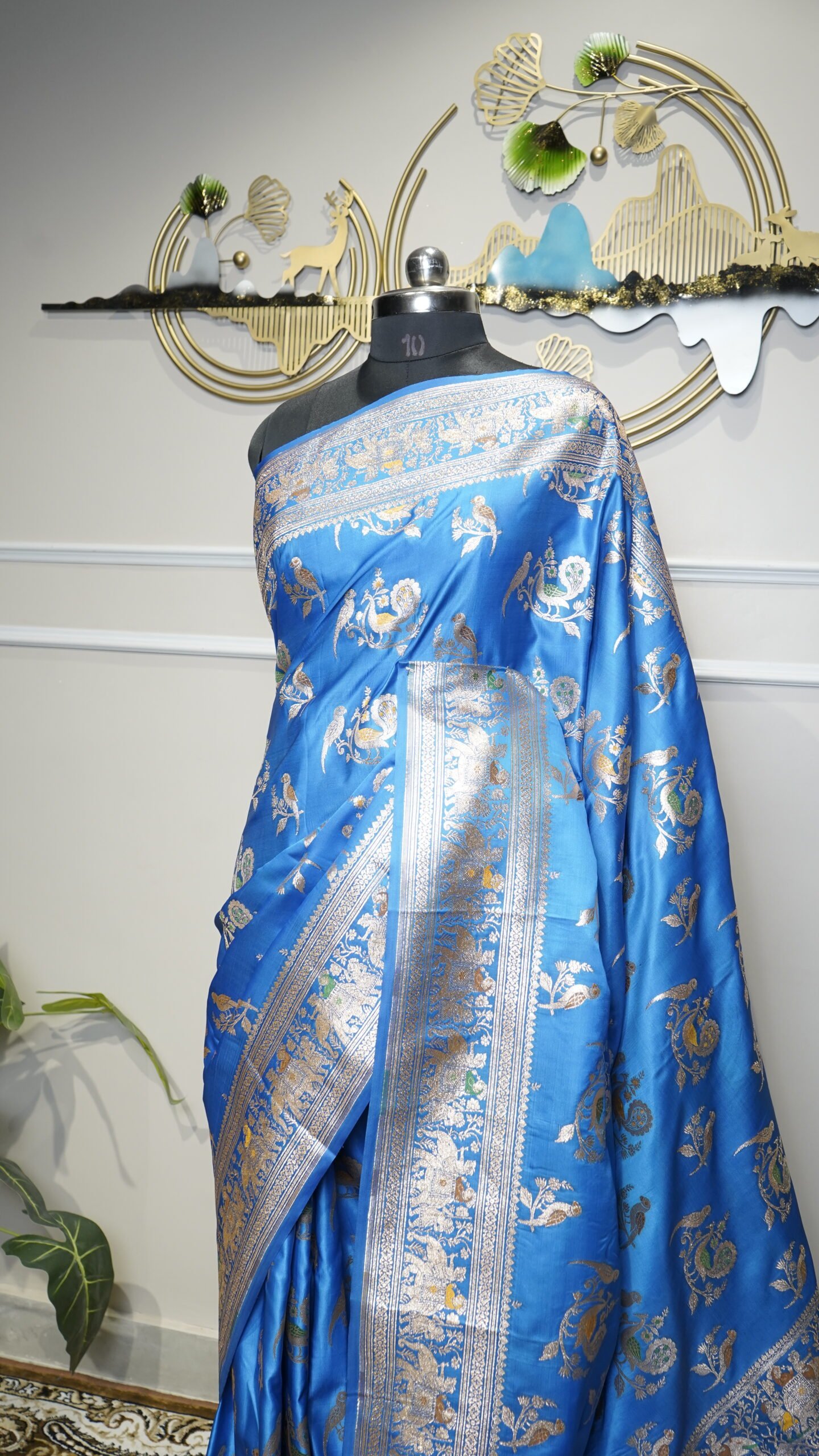 Royal Sky Blue Banarasi Saree - Image 4