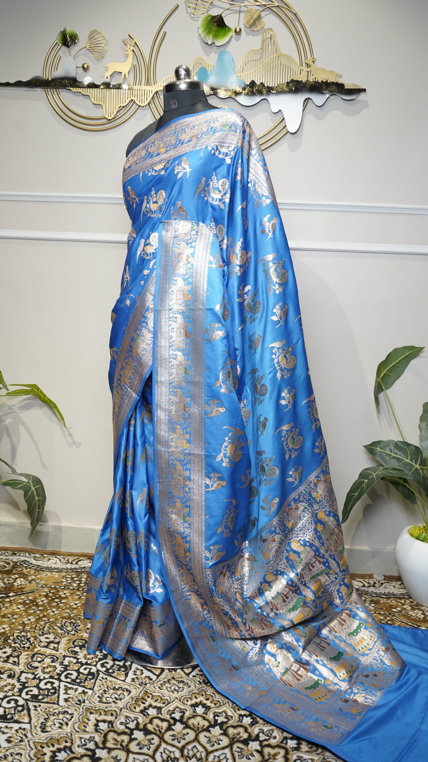 Royal Sky Blue Banarasi Saree - Image 3