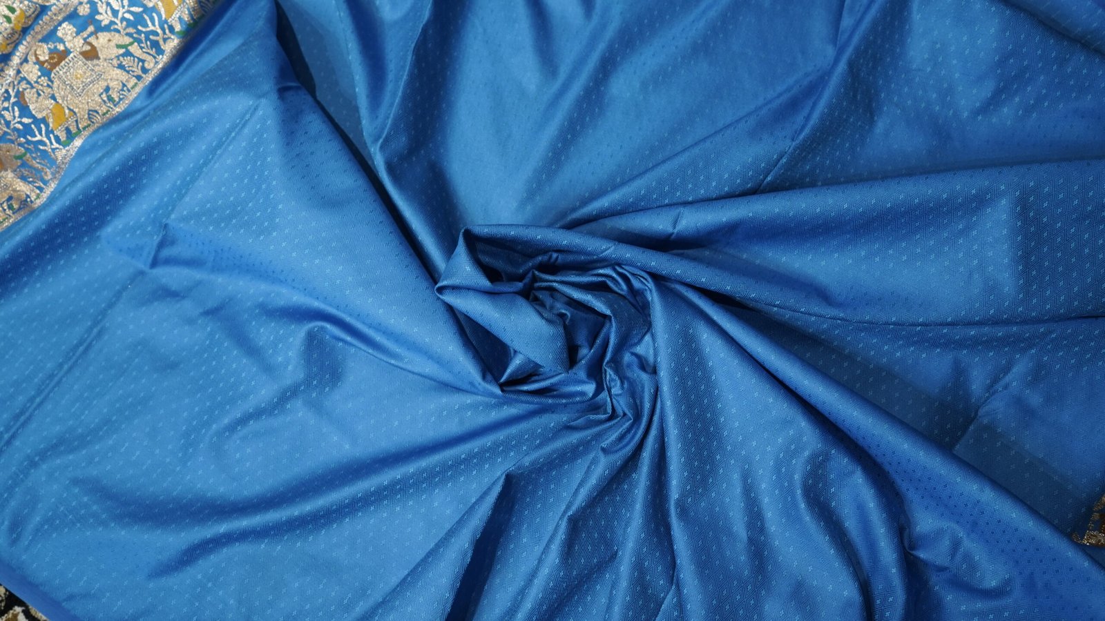 Royal Sky Blue Banarasi Saree - Image 5