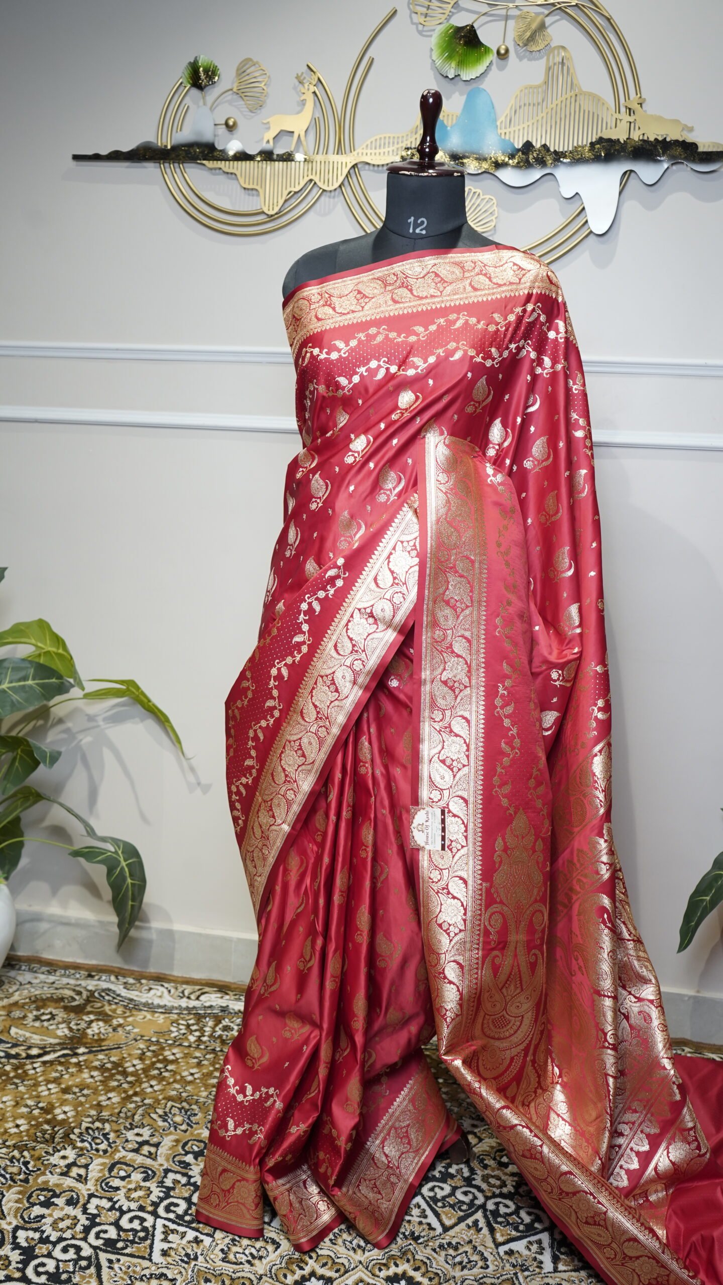 Banarasi Silk Saree – Rani Pink with Gold Zari Weaving - Image 2