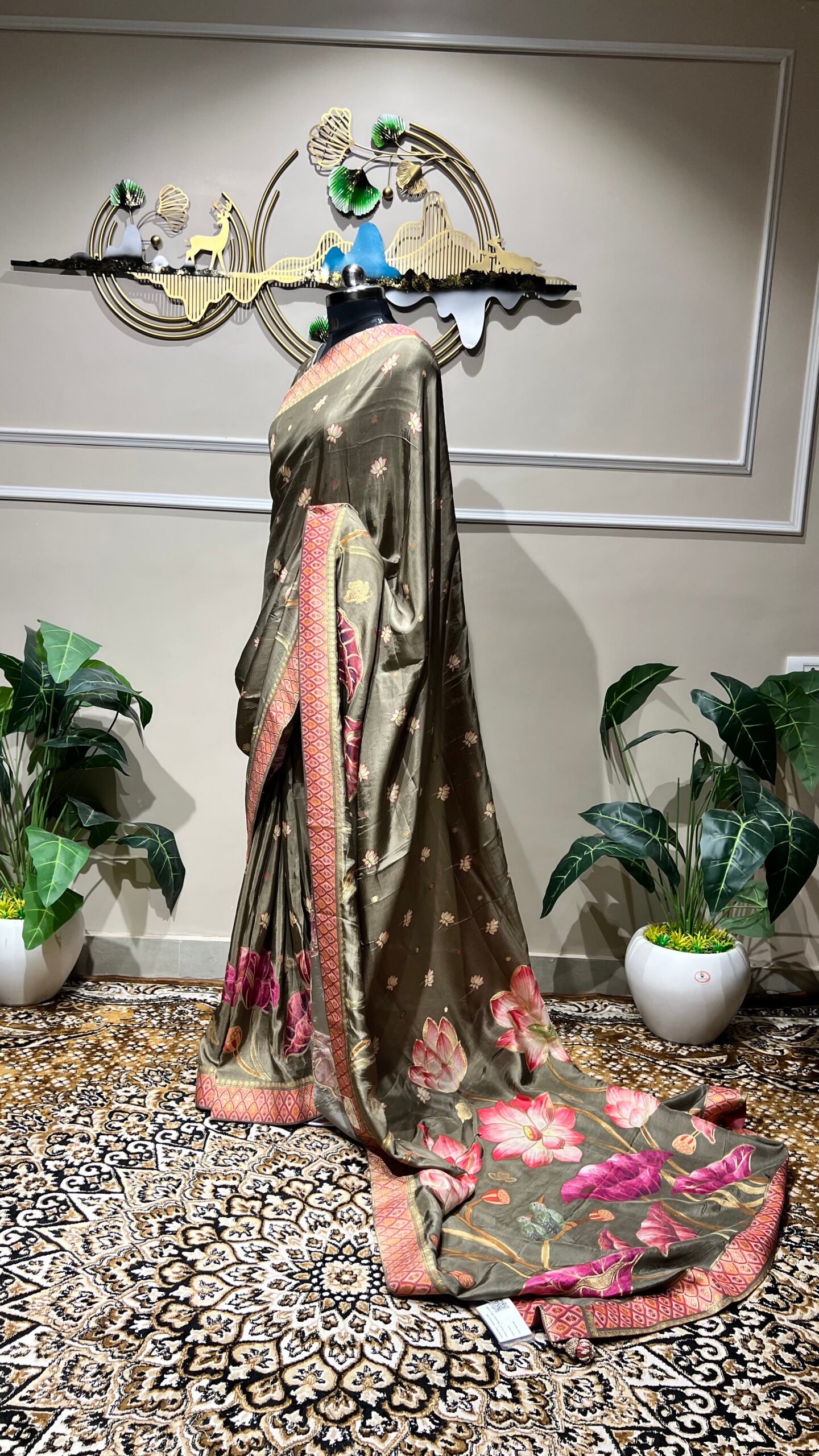 Olive Green Pashmina Saree with Lotus Print & Elegant Woven Border - Image 3