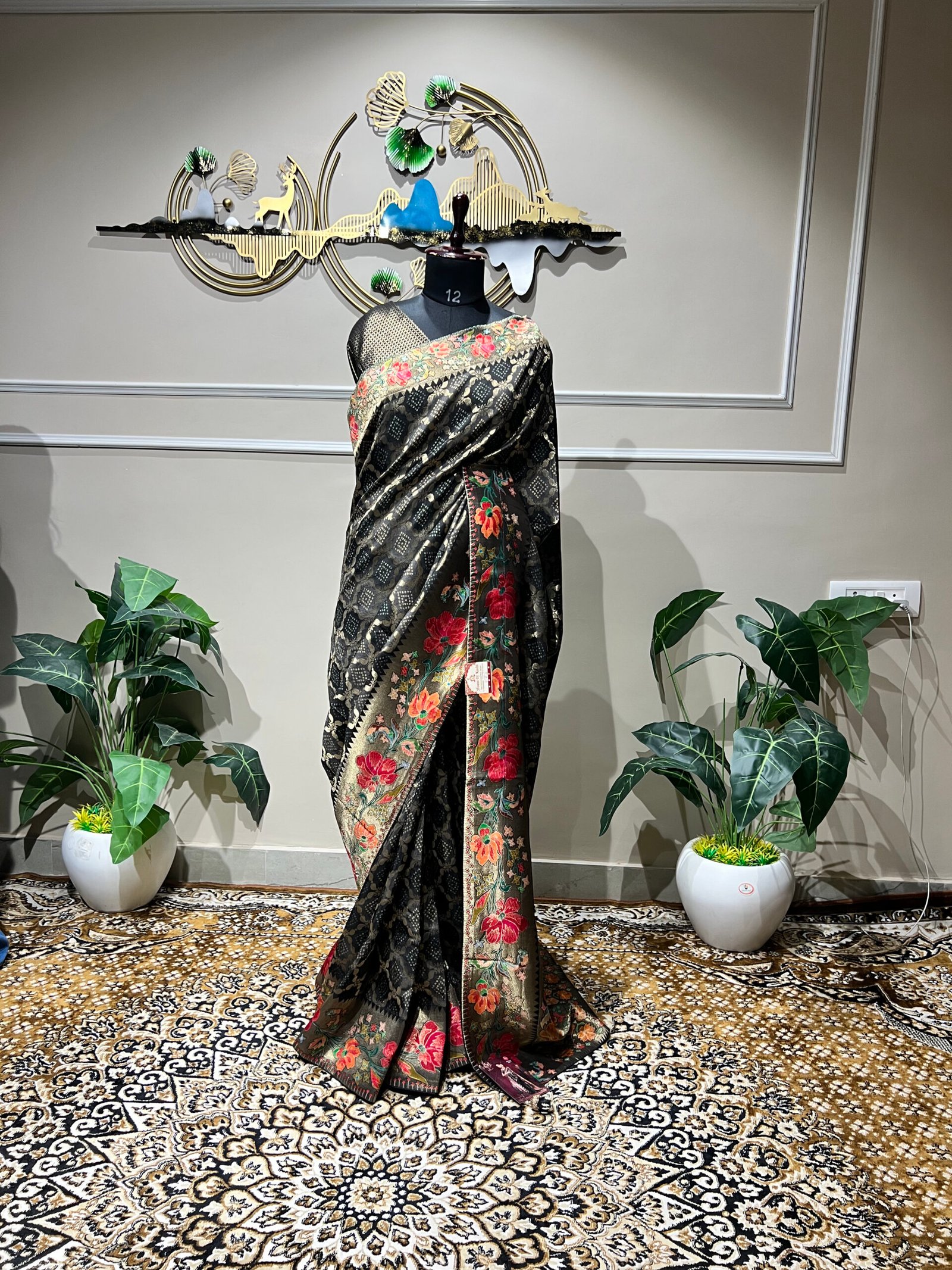 Black Pashmina Saree with Floral Print & Rich Golden Woven Border - Image 2
