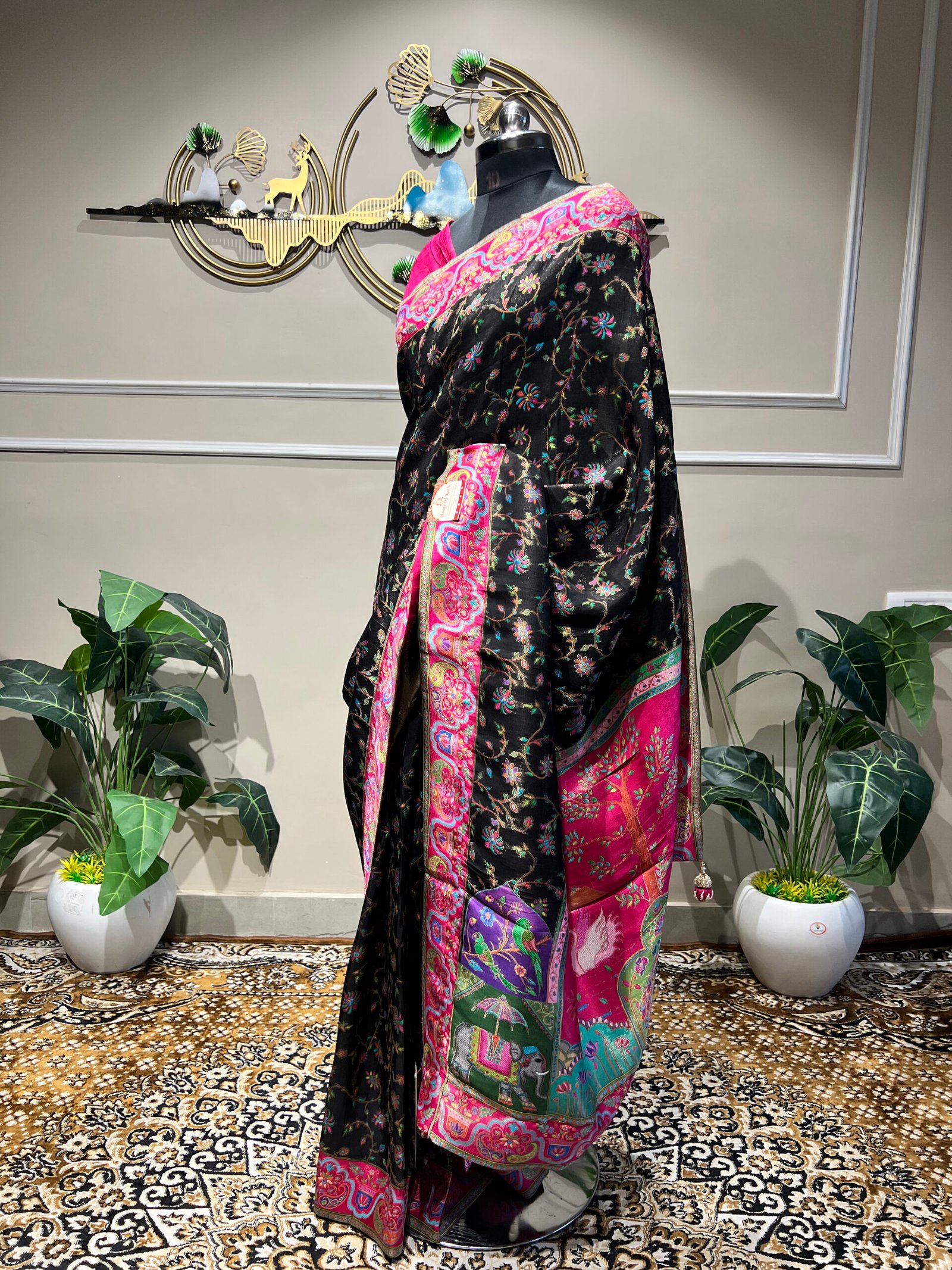 Black Pashmina Saree with Pink Kashmiri Print Border & Traditional Motifs - Image 2