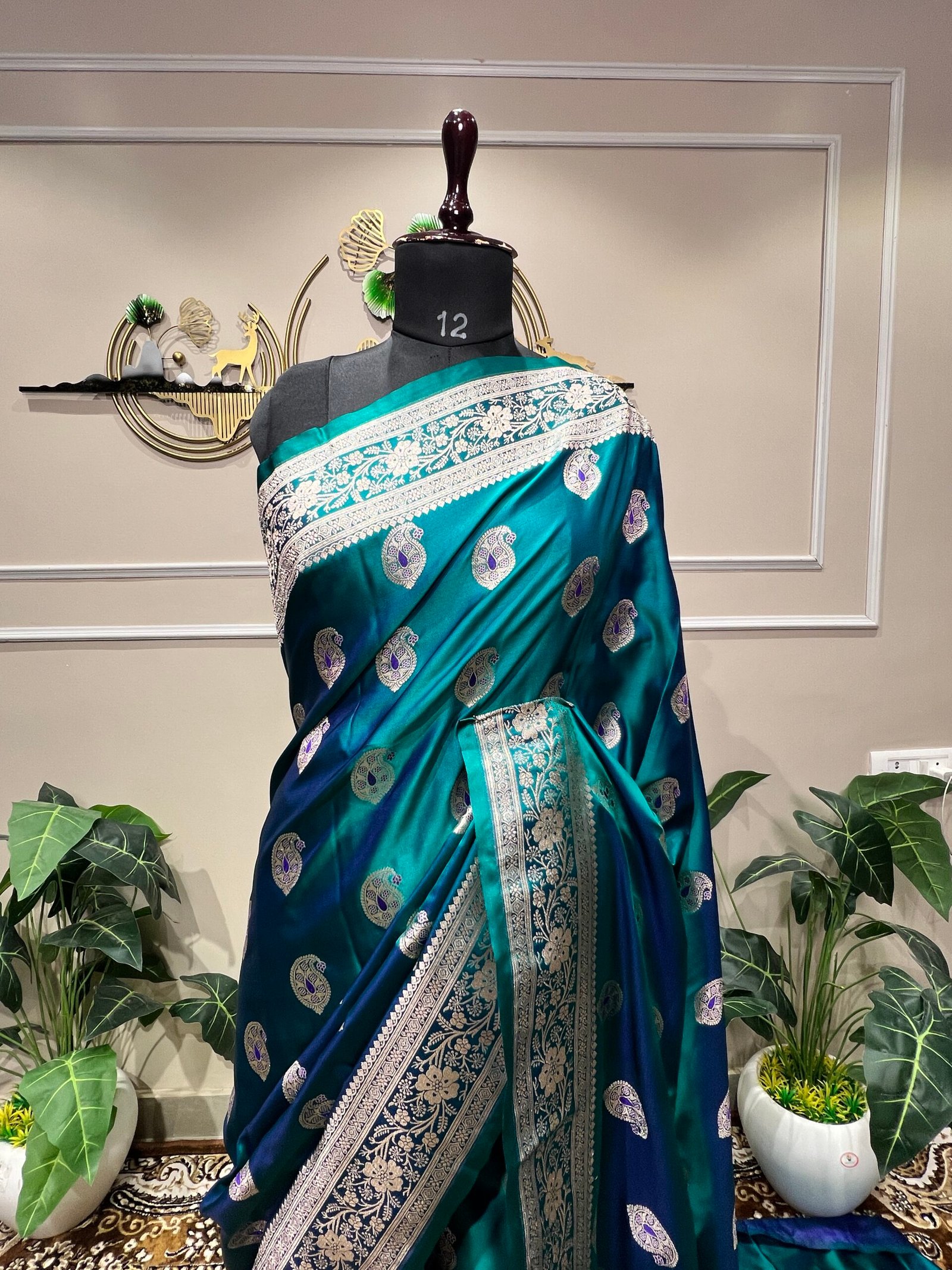 Pure Mushroo Silk Banarasi Saree – Peacock Blue & Teal Green - Image 5