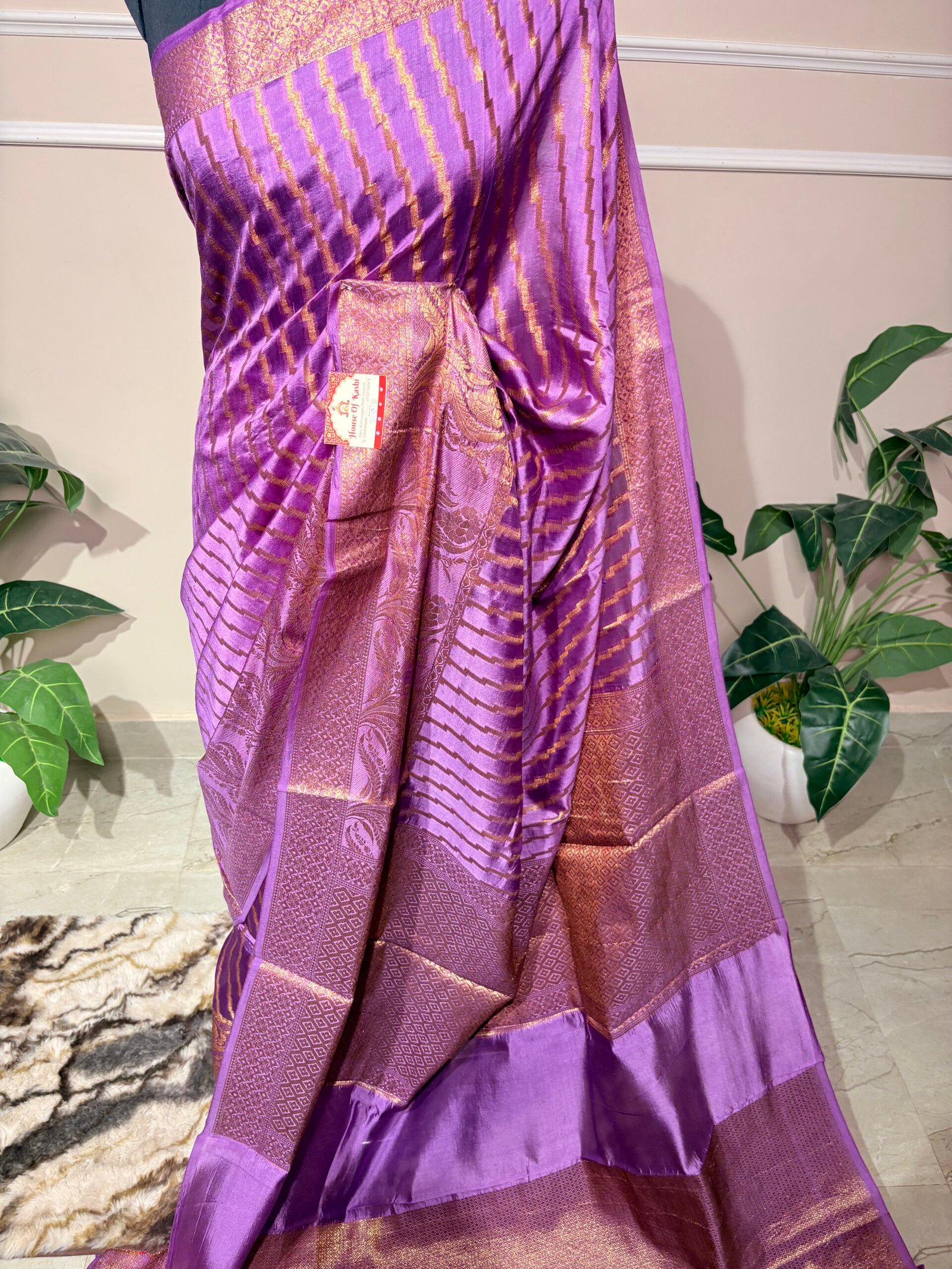 Royal Purple Pure Banarasi Silk Saree with Antique Gold Zari Weaving - Image 3