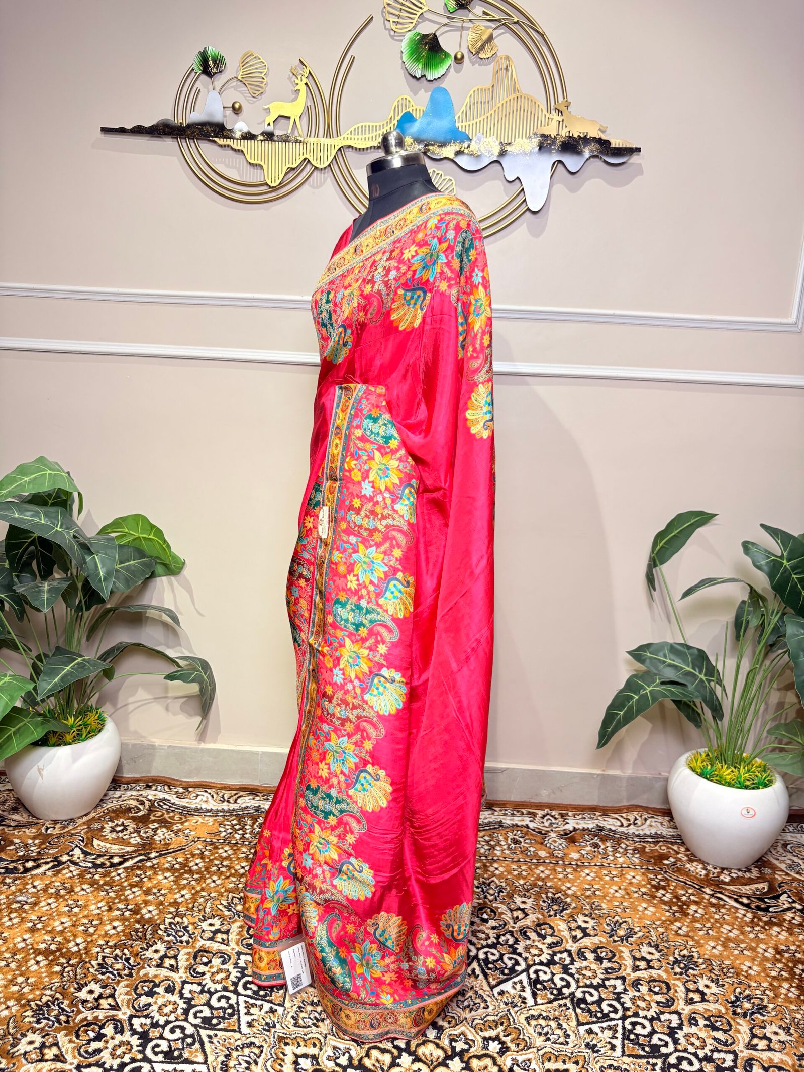 Rani Pink Pashmina Saree with Kashmiri Print & Traditional Paisley Border - Image 5