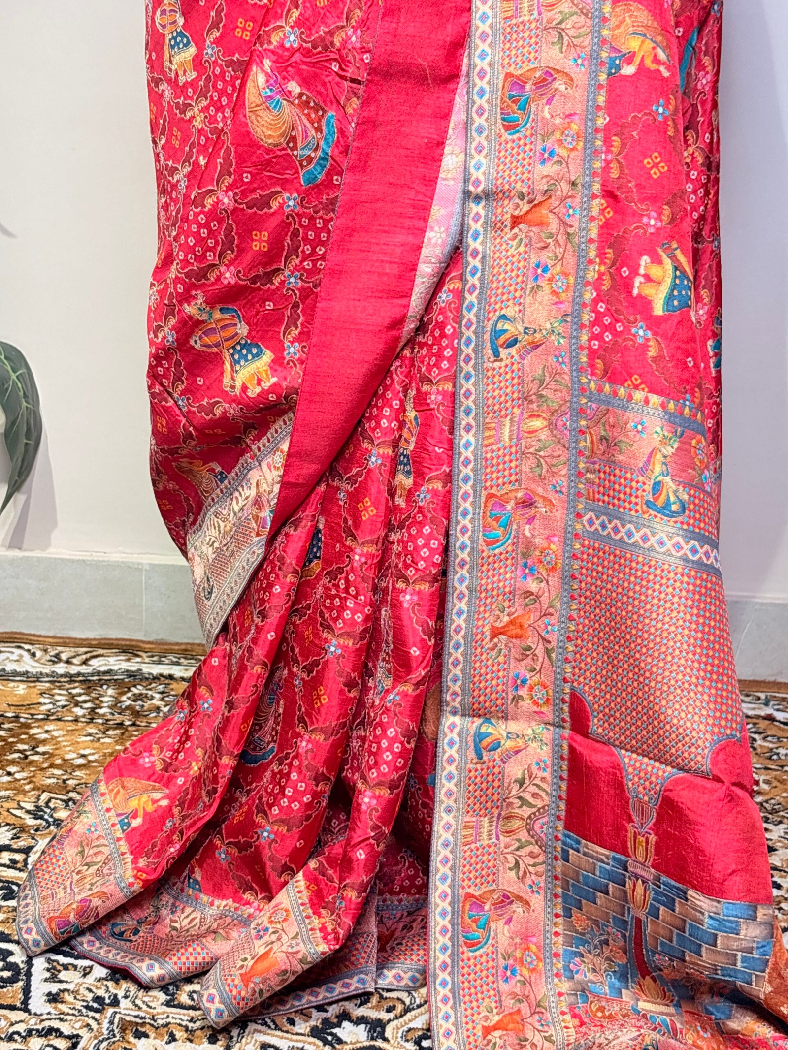 Premium Red Pashmina Print Saree with Traditional Kashmiri Motifs - Image 5