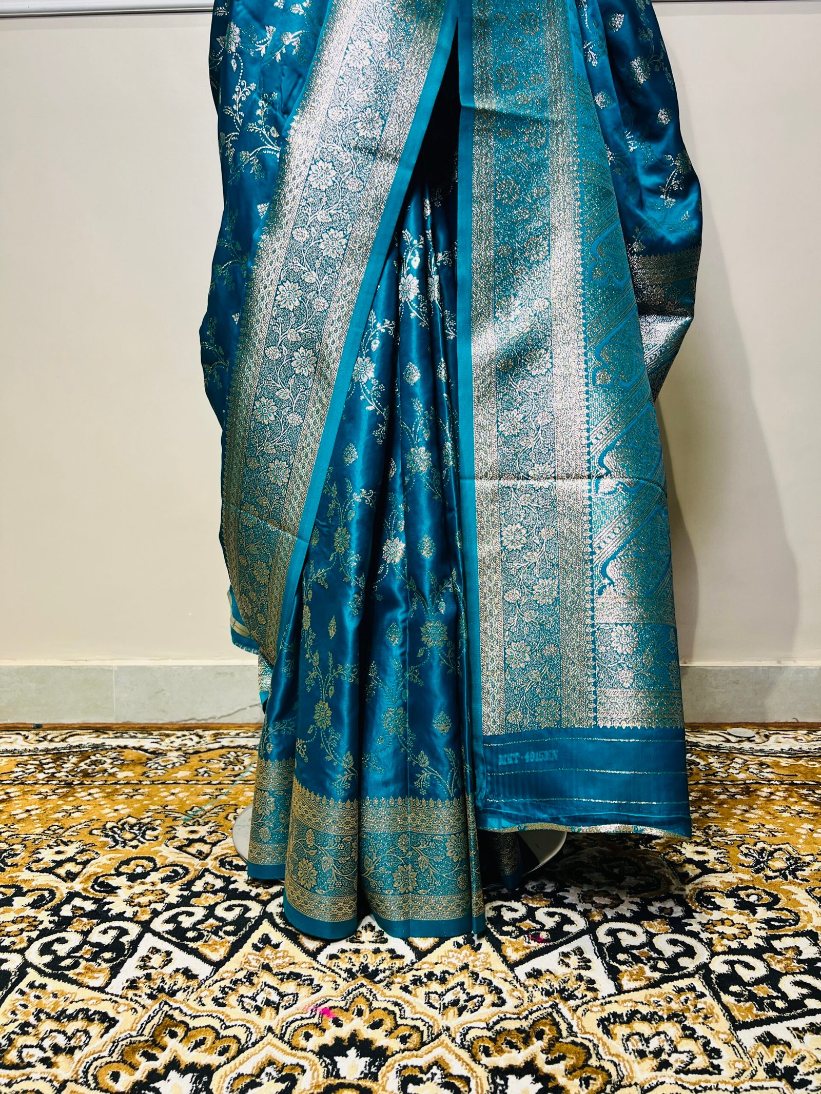 Sky Blue Banarasi Saree with Rich Woven Dupatta - Image 6