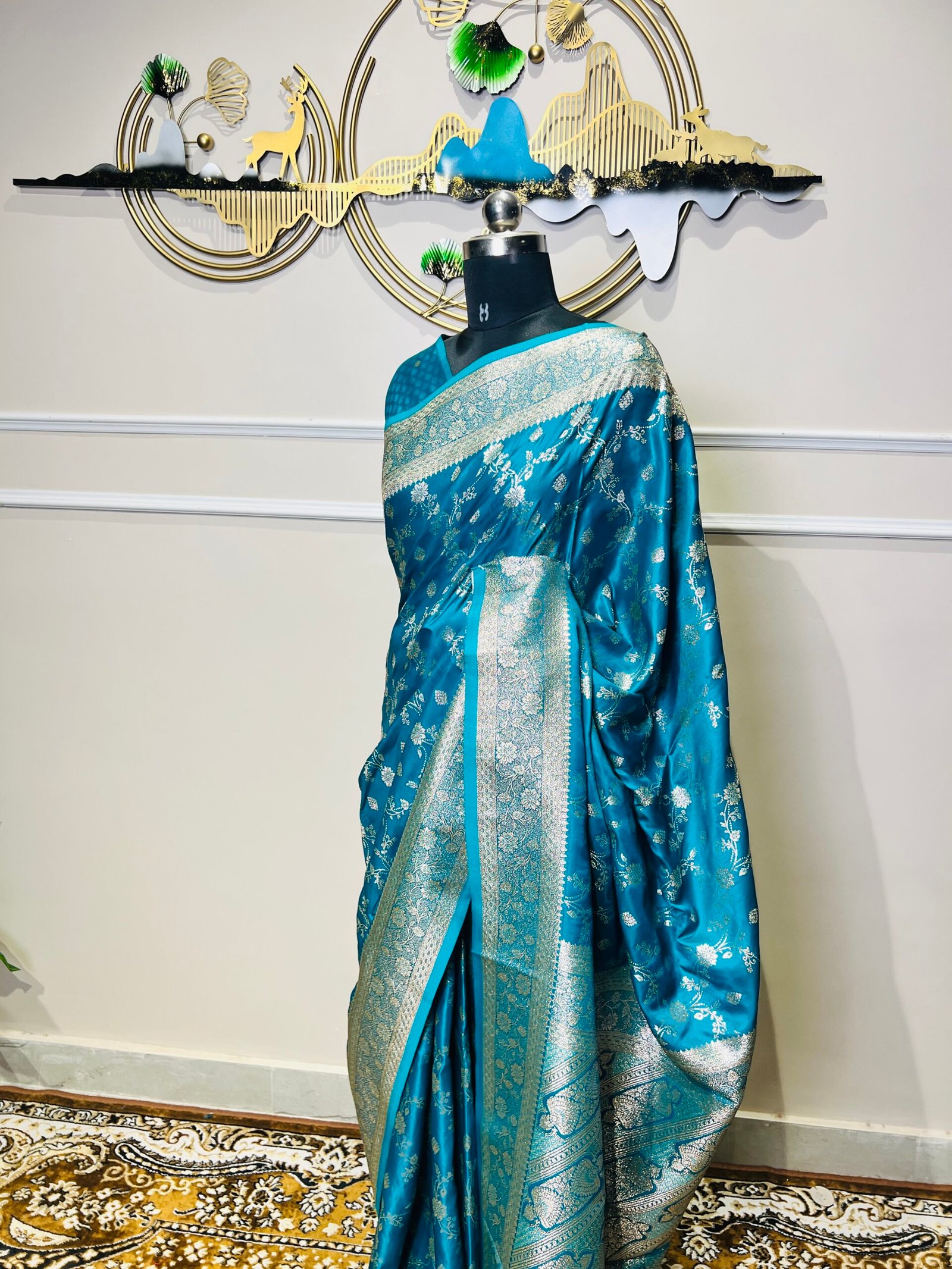 Sky Blue Banarasi Saree with Rich Woven Dupatta - Image 5