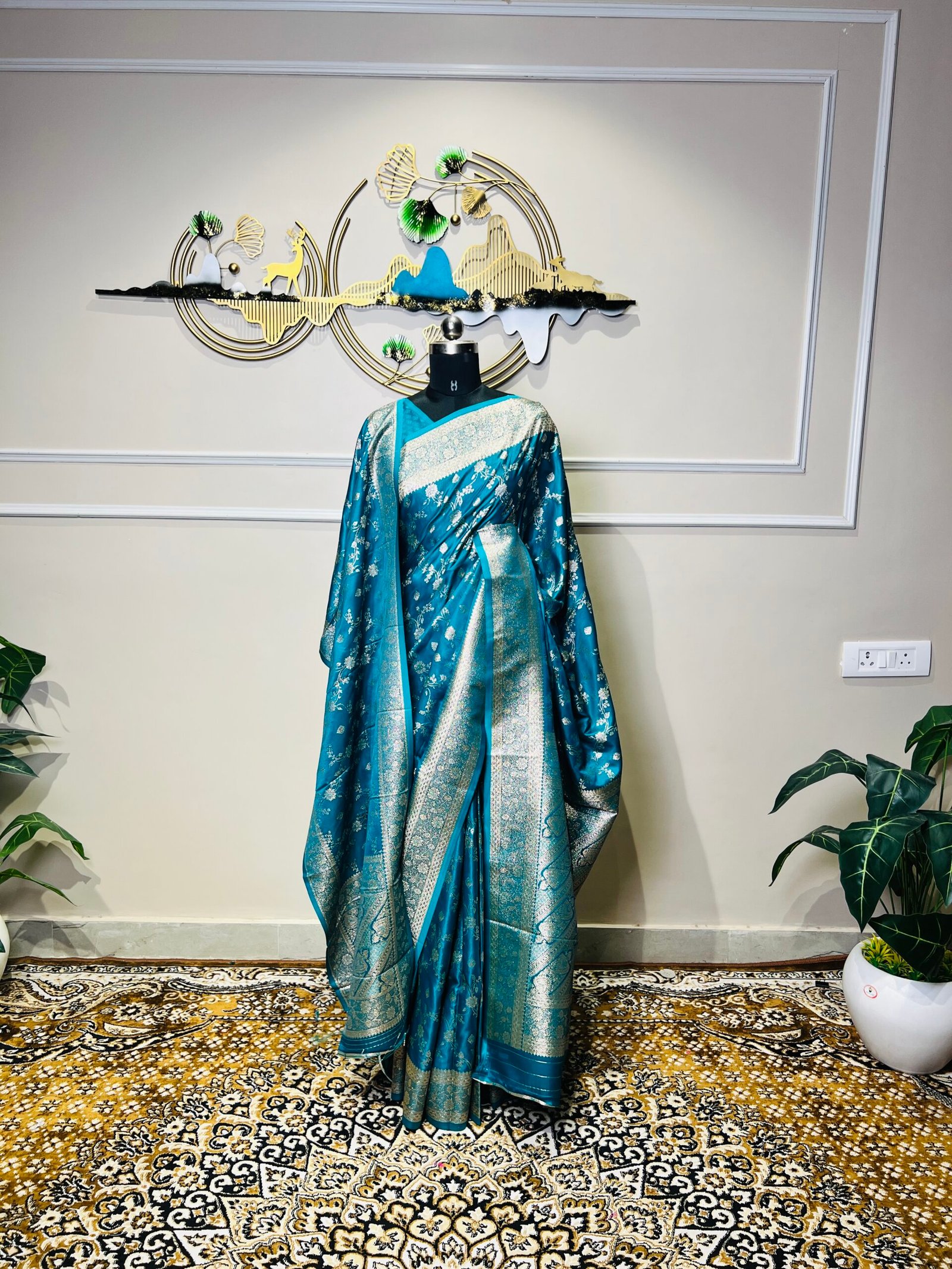 Sky Blue Banarasi Saree with Rich Woven Dupatta - Image 2