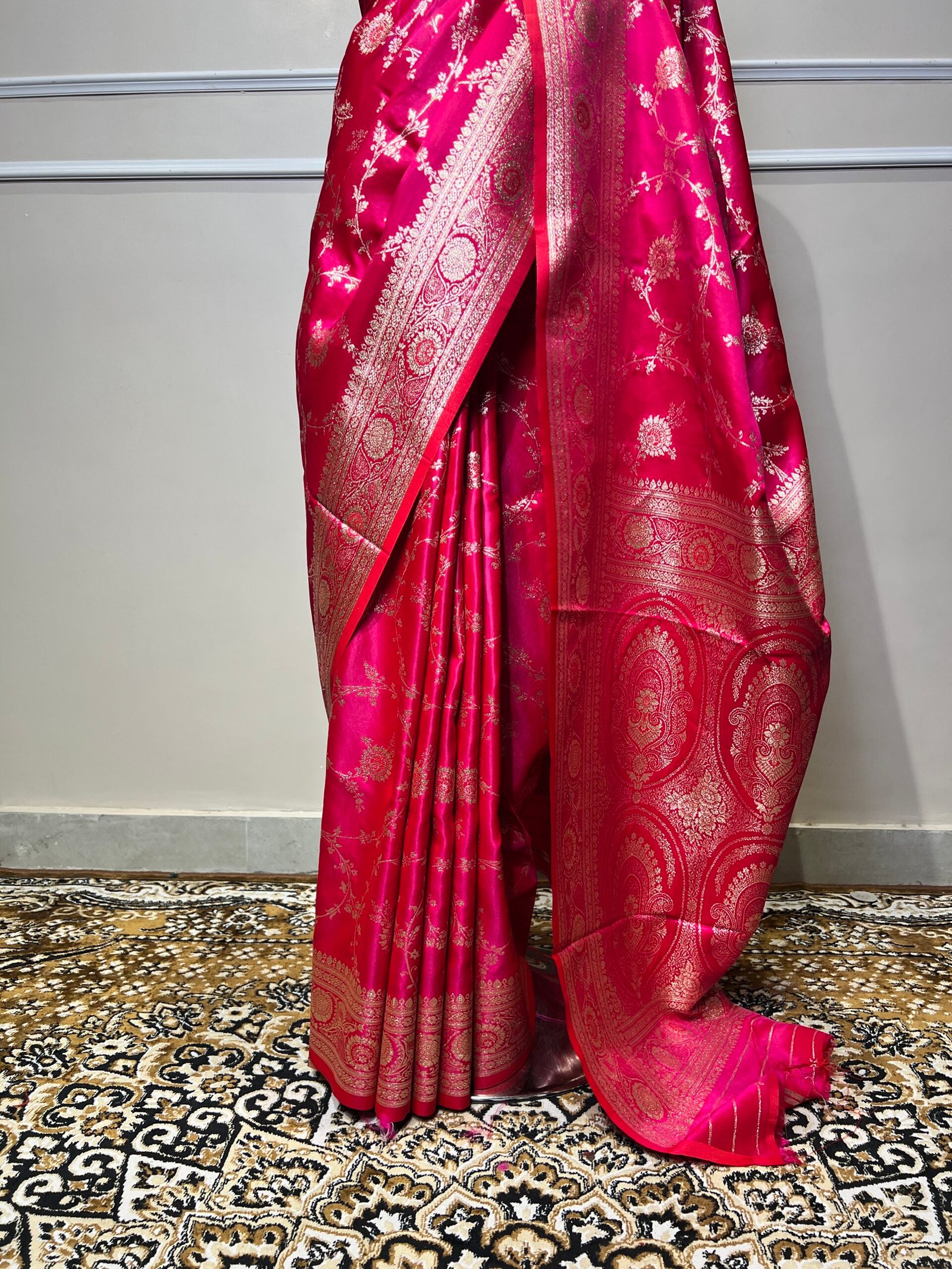 Rani Pink Banarasi Saree with Banarasi Dupatta - Image 4