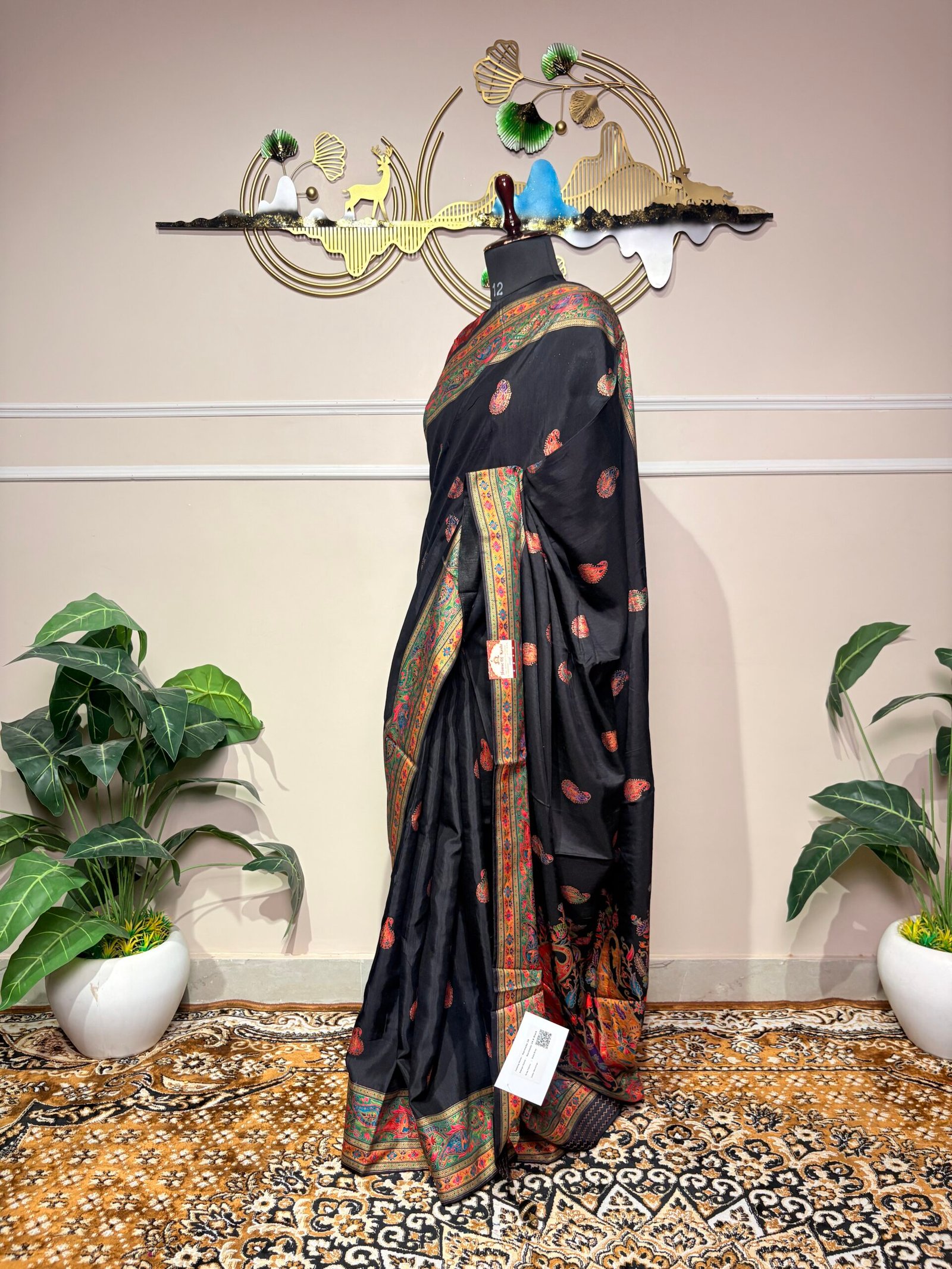 Black Pashmina Saree with Kashmiri Print & Elegant Woven Border - Image 3