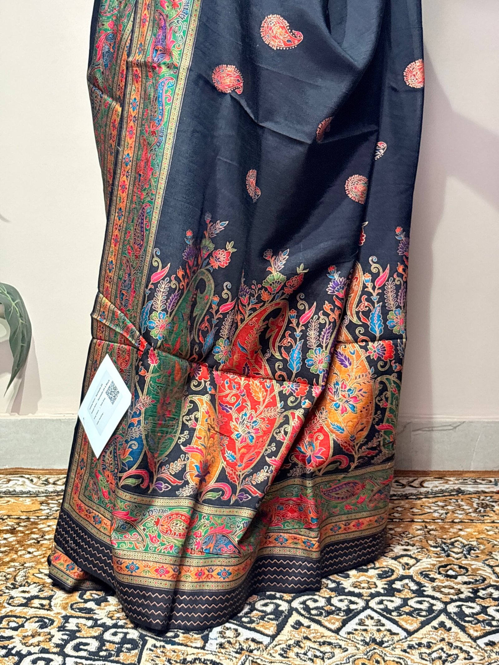 Black Pashmina Saree with Kashmiri Print & Elegant Woven Border - Image 4