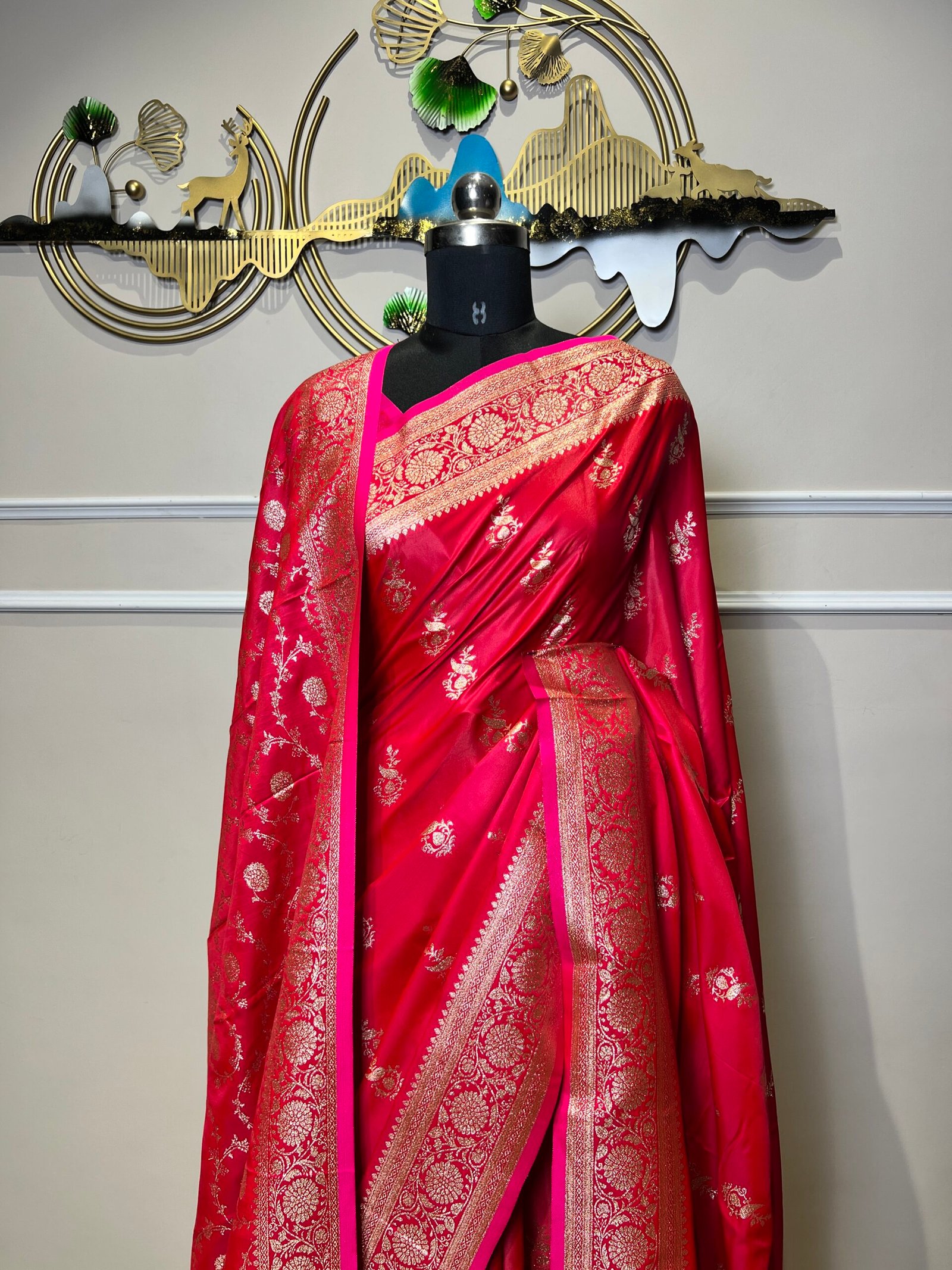 Rani Pink Banarasi Saree with Matching Dupatta - Image 3