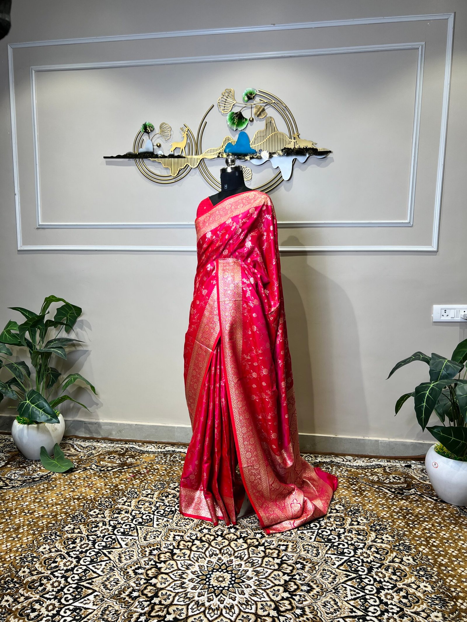 Rani Pink Banarasi Saree with Matching Dupatta - Image 4