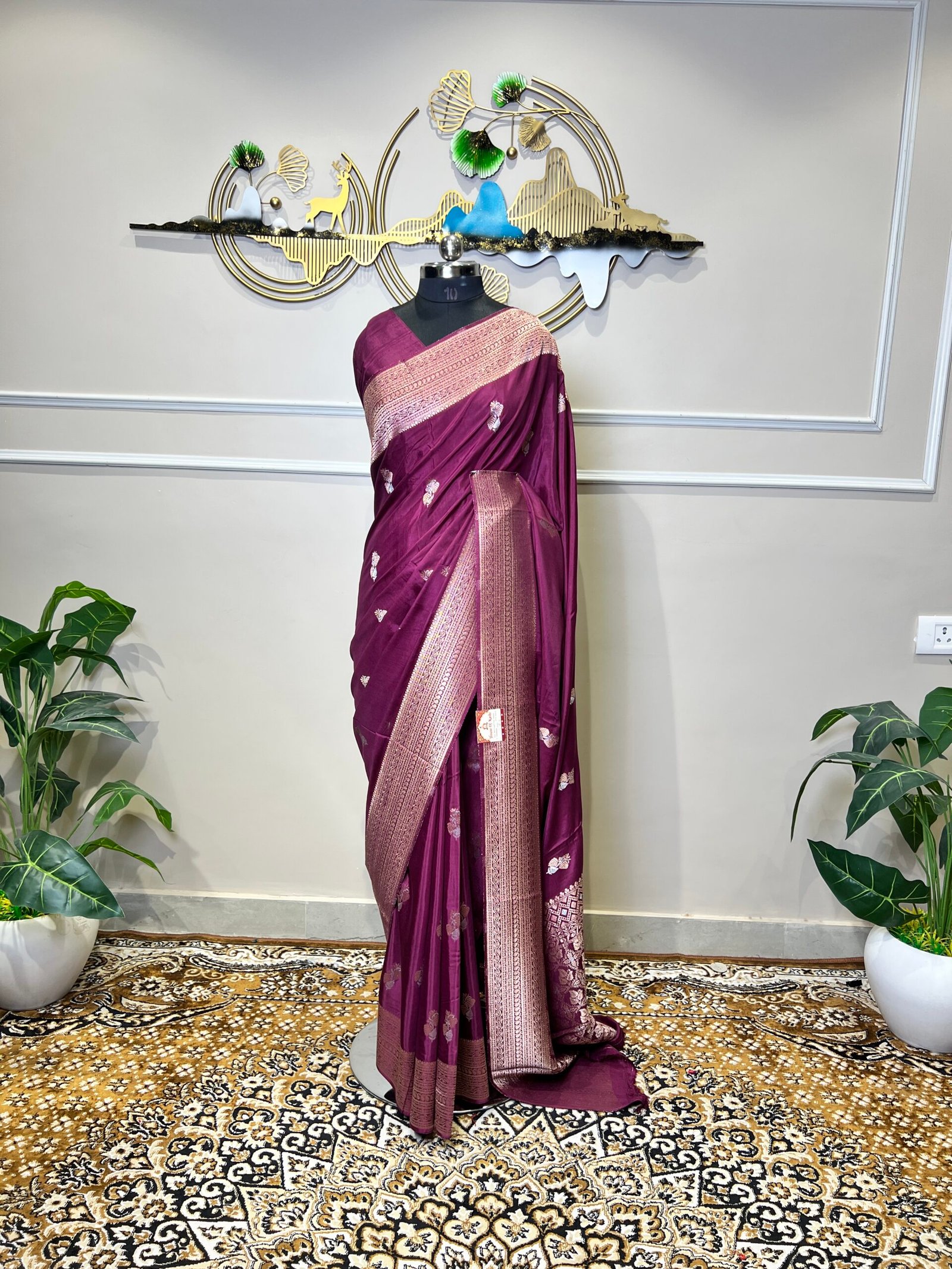 Wine Purple Sona Rupa Viscose Saree - Image 2