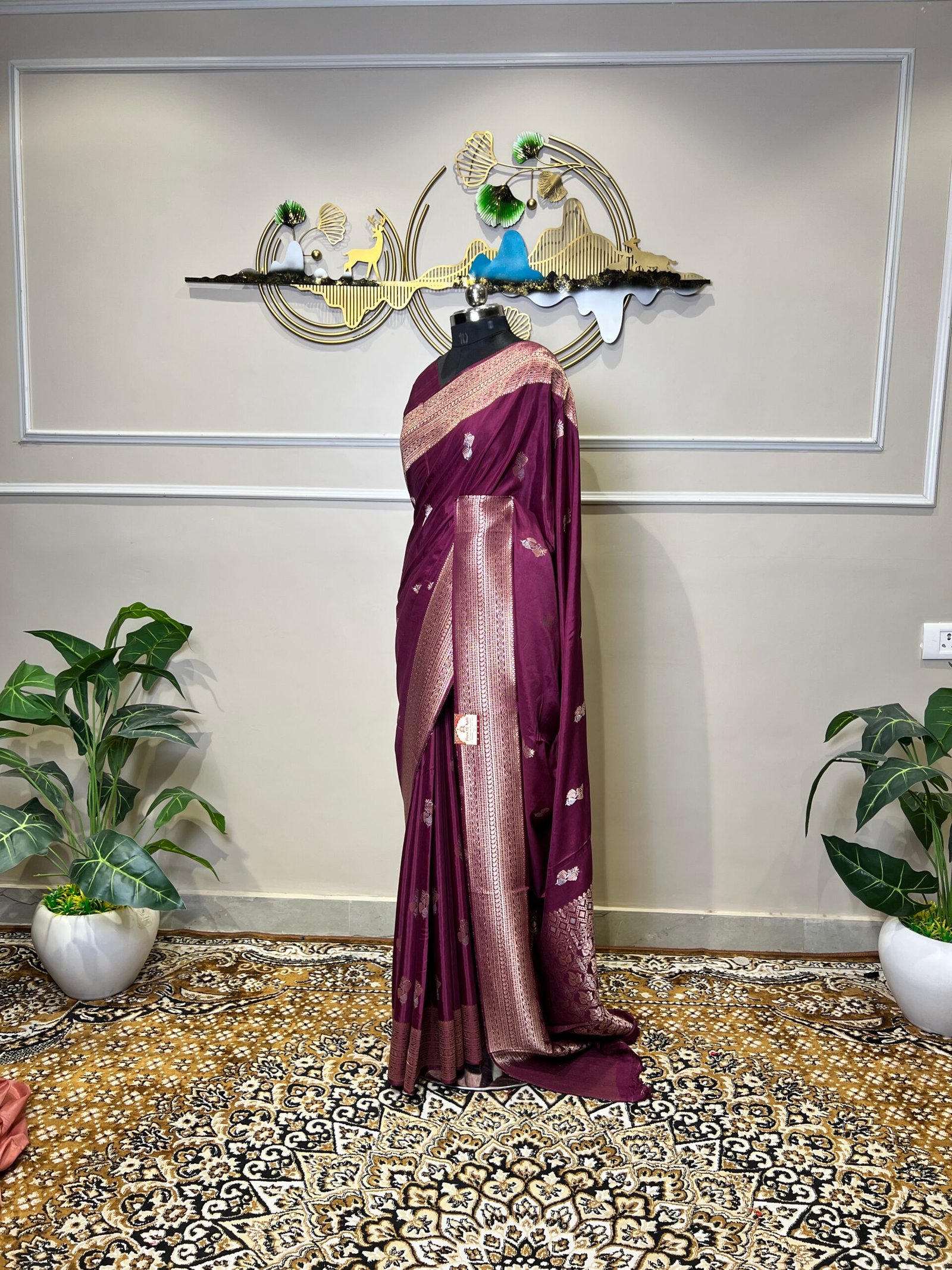 Wine Purple Sona Rupa Viscose Saree - Image 4