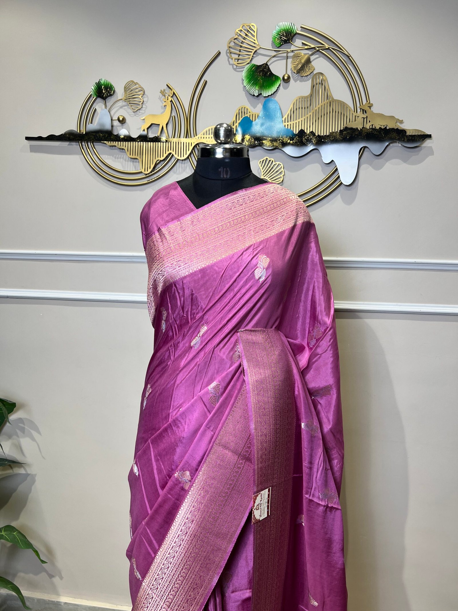 Lavender Purple Sona Rupa Viscose Saree - Image 3