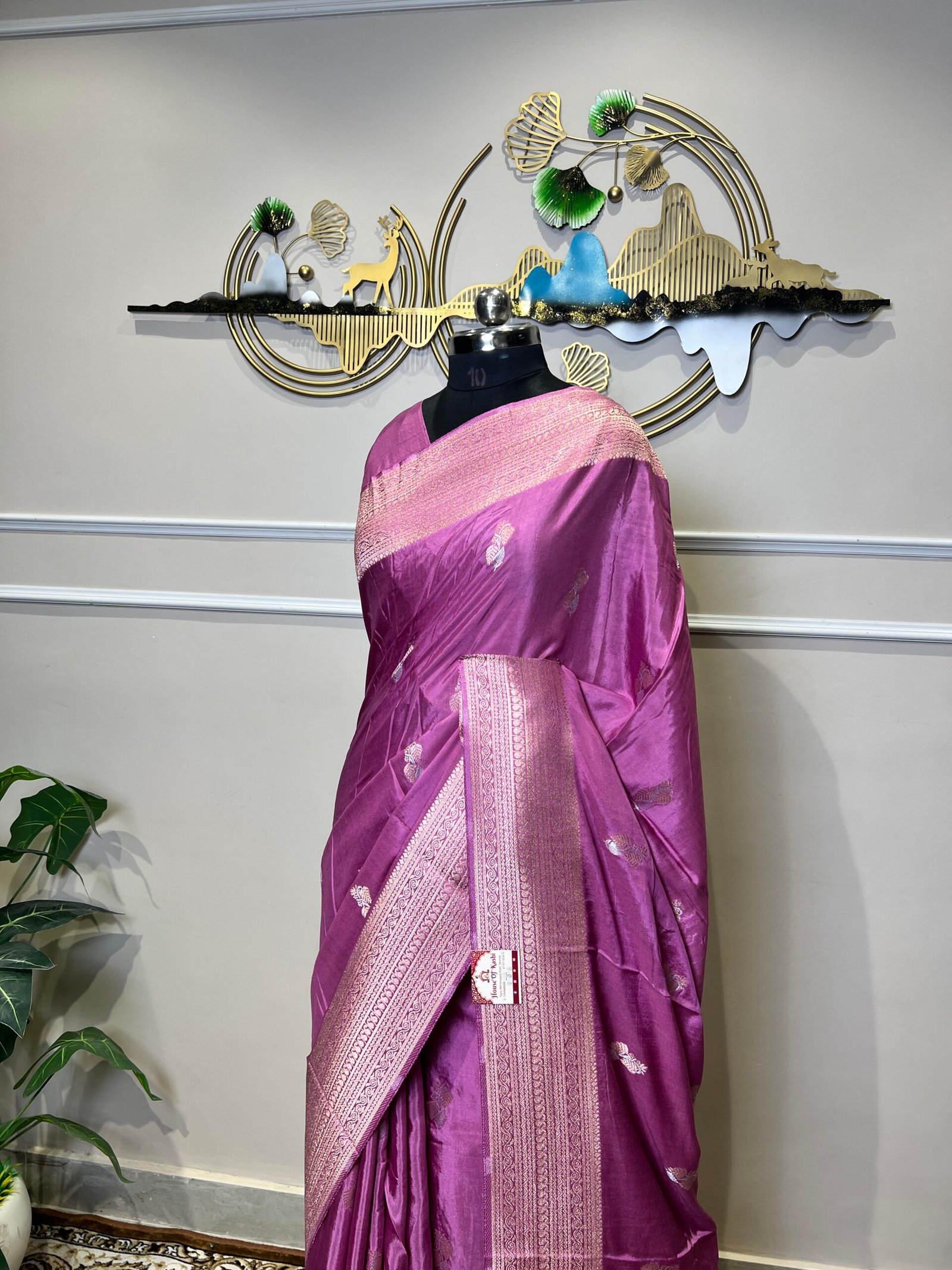Lavender Purple Sona Rupa Viscose Saree - Image 6