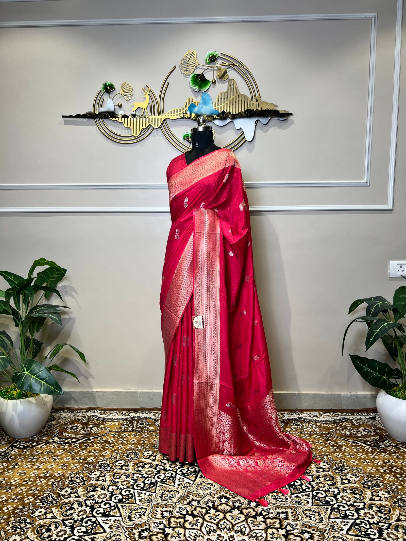 Pink Viscose Sona Rupa Saree - Image 3
