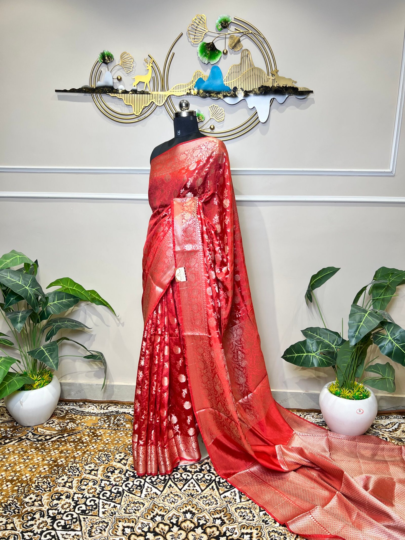 Red Viscose Banarasi Saree with Silver Zari Floral Weaving & Rich Woven Border - Image 2