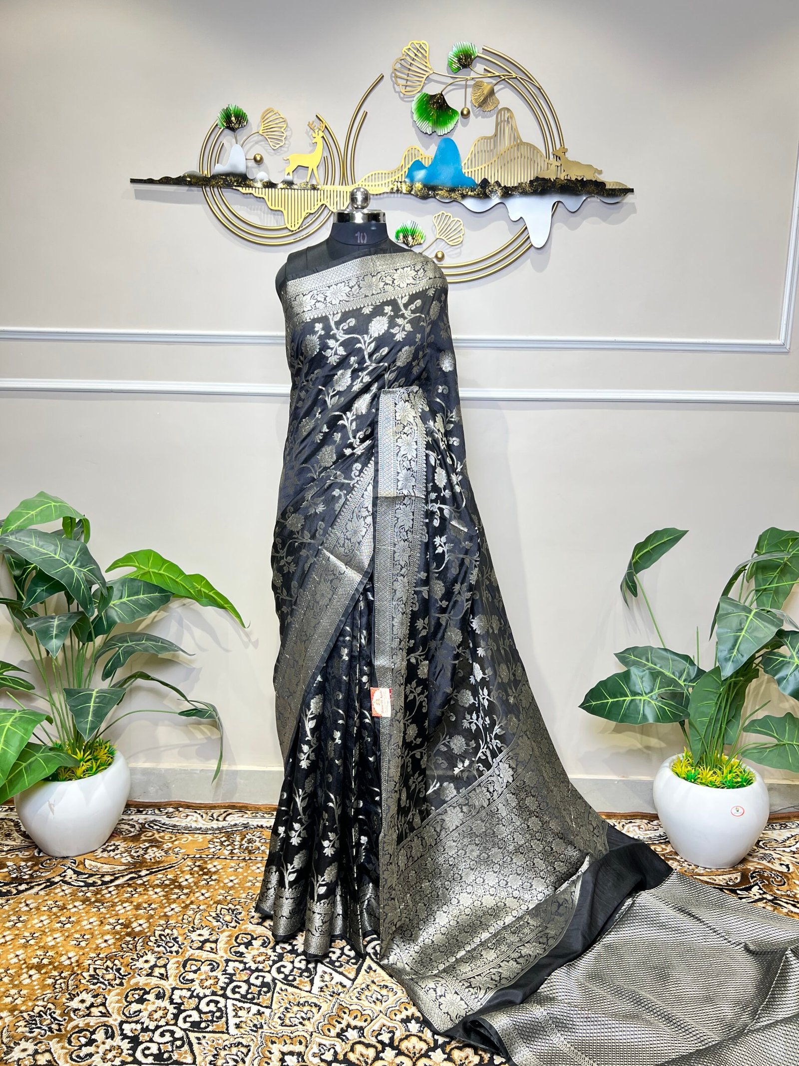 Black Viscose Banarasi Saree with Silver Zari Floral Weaving - Image 2