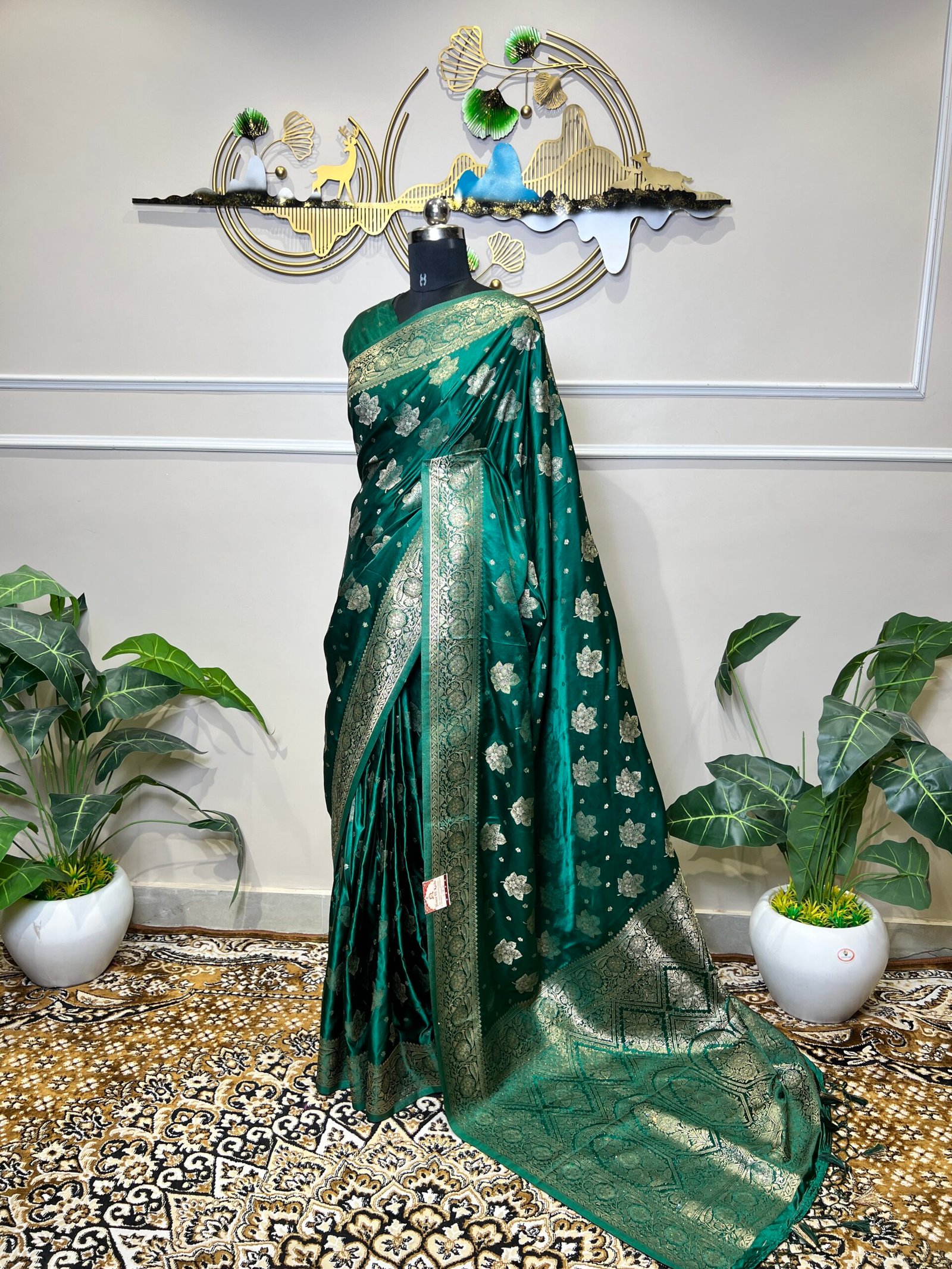 Green Siroski Mushroo Satin Saree with Silver Zari Weaving - Image 3