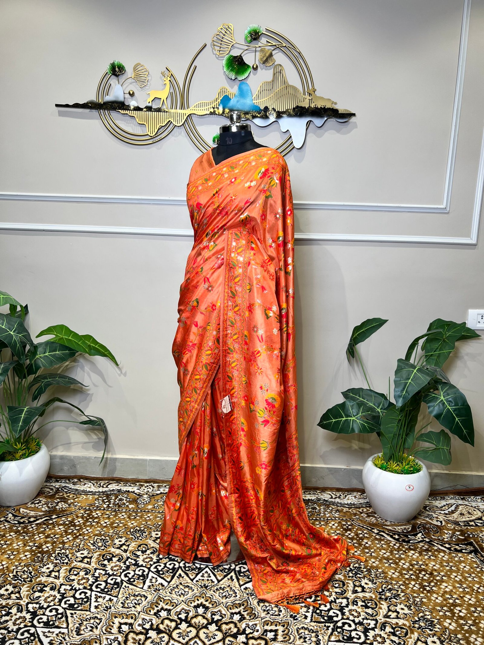 Peach Mina Jaal Saree with Multicolor Floral Woven Border & Rich Designer Pallu - Image 5