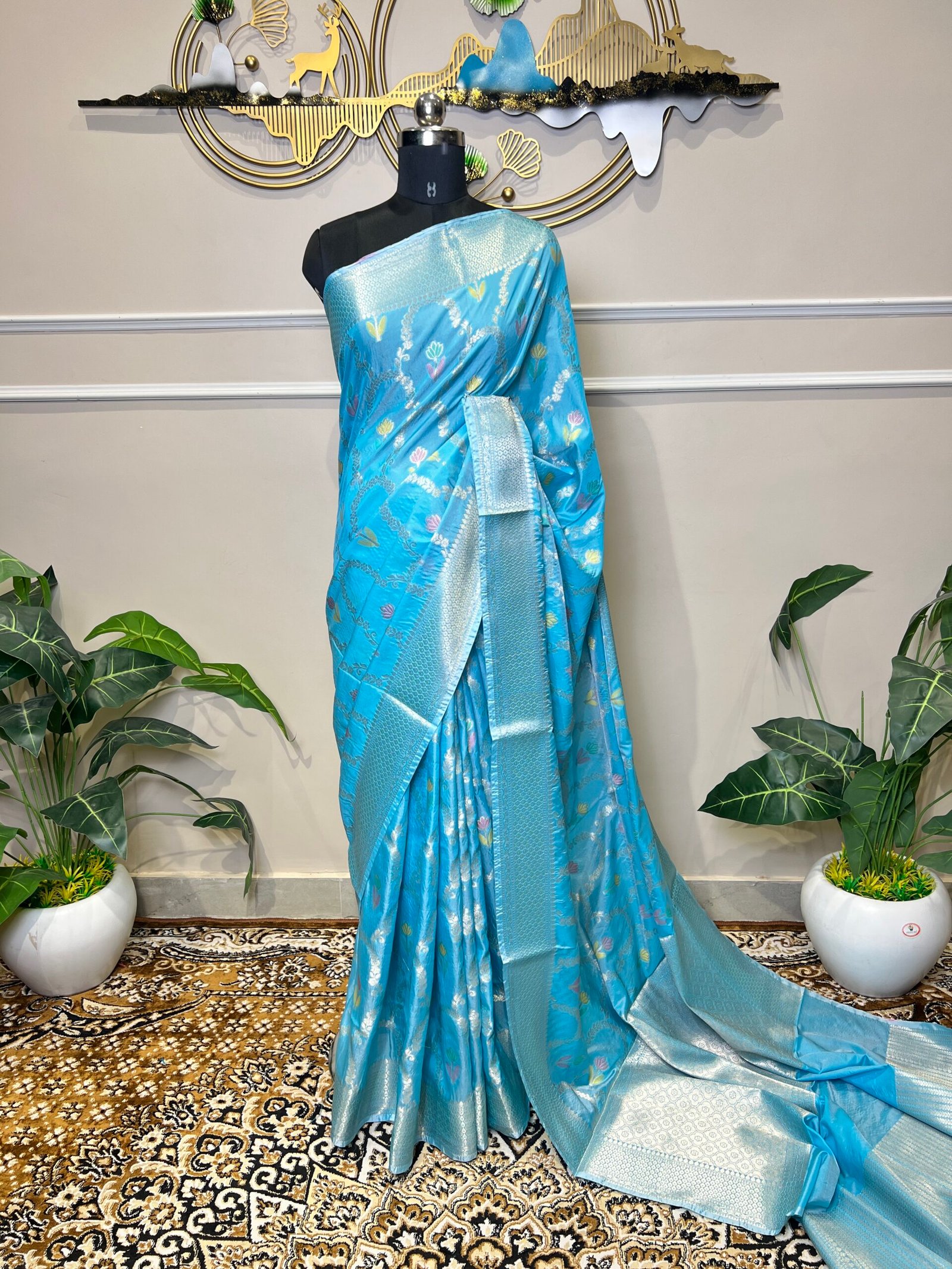 Sky Blue Banarasi Saree with Silver Zari Floral Weaving - Image 2