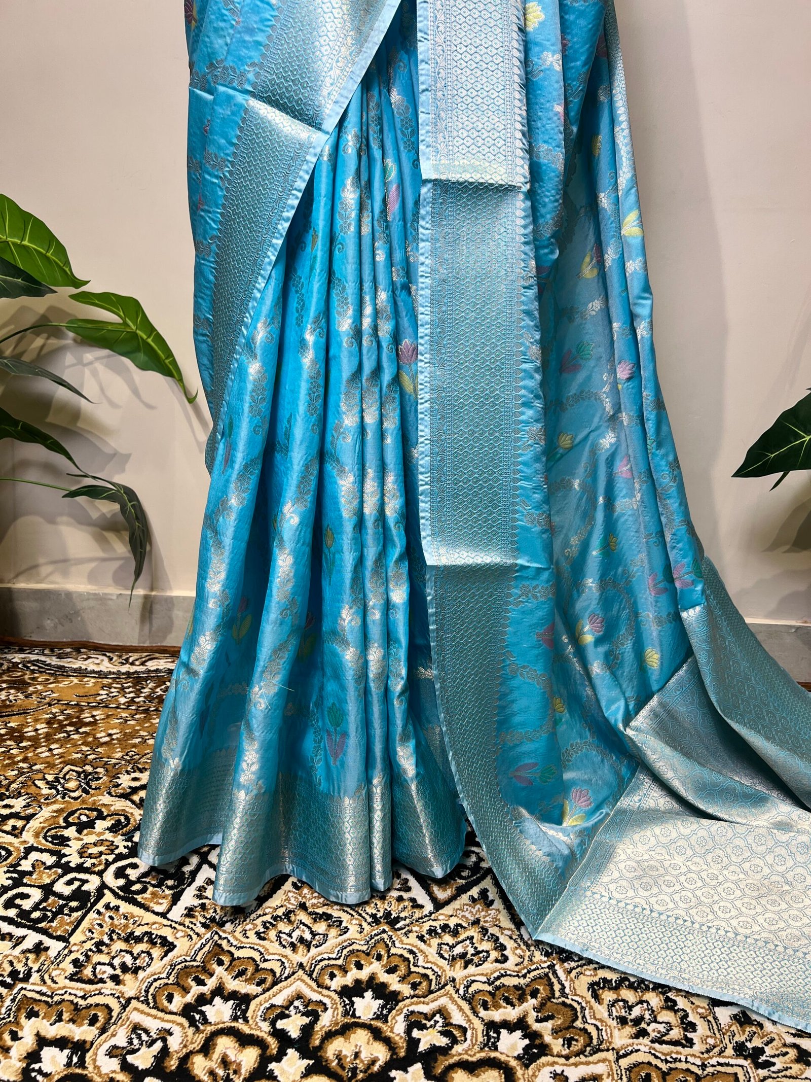 Sky Blue Banarasi Saree with Silver Zari Floral Weaving - Image 4