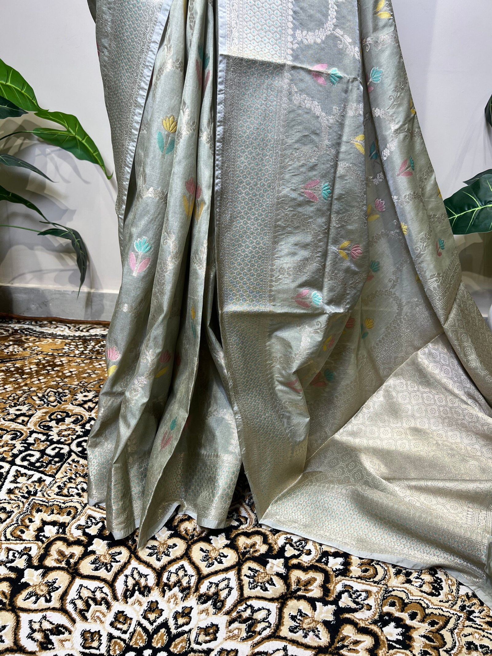 Silver Grey Banarasi Saree with Silver Zari Weaving & Multicolor Floral Butis - Image 4